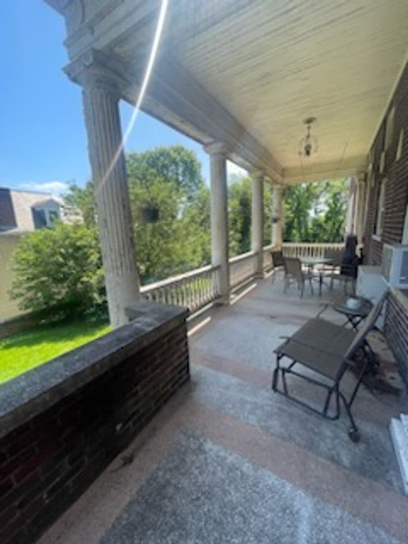 Lynchburg Apartment: 310 & 312 Washington Street
