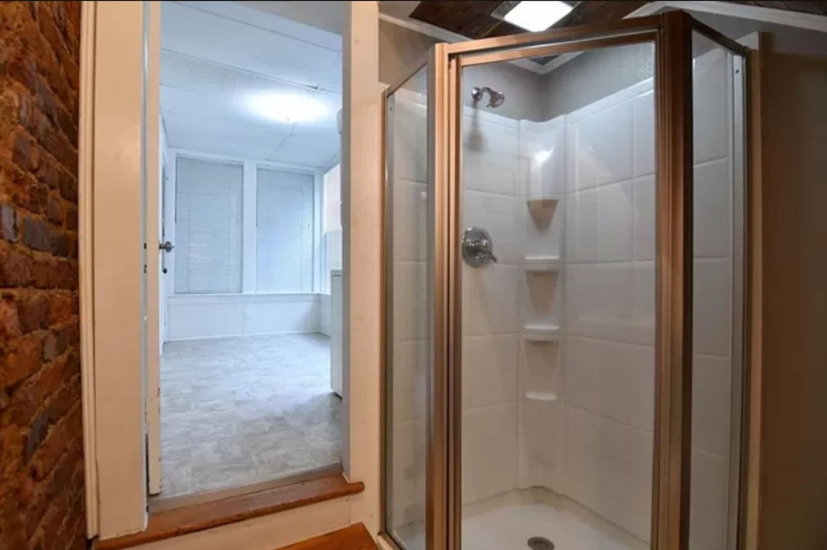 Lynchburg Apartment: 302 7th Street