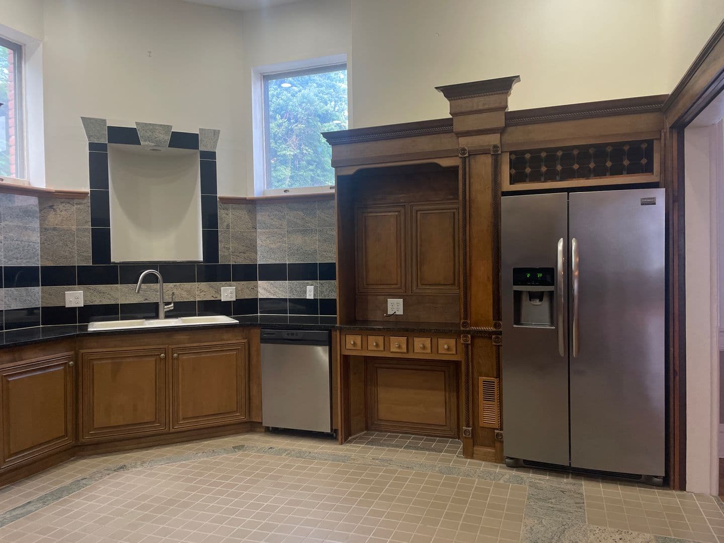 Lynchburg Apartment: 1025 Church Street