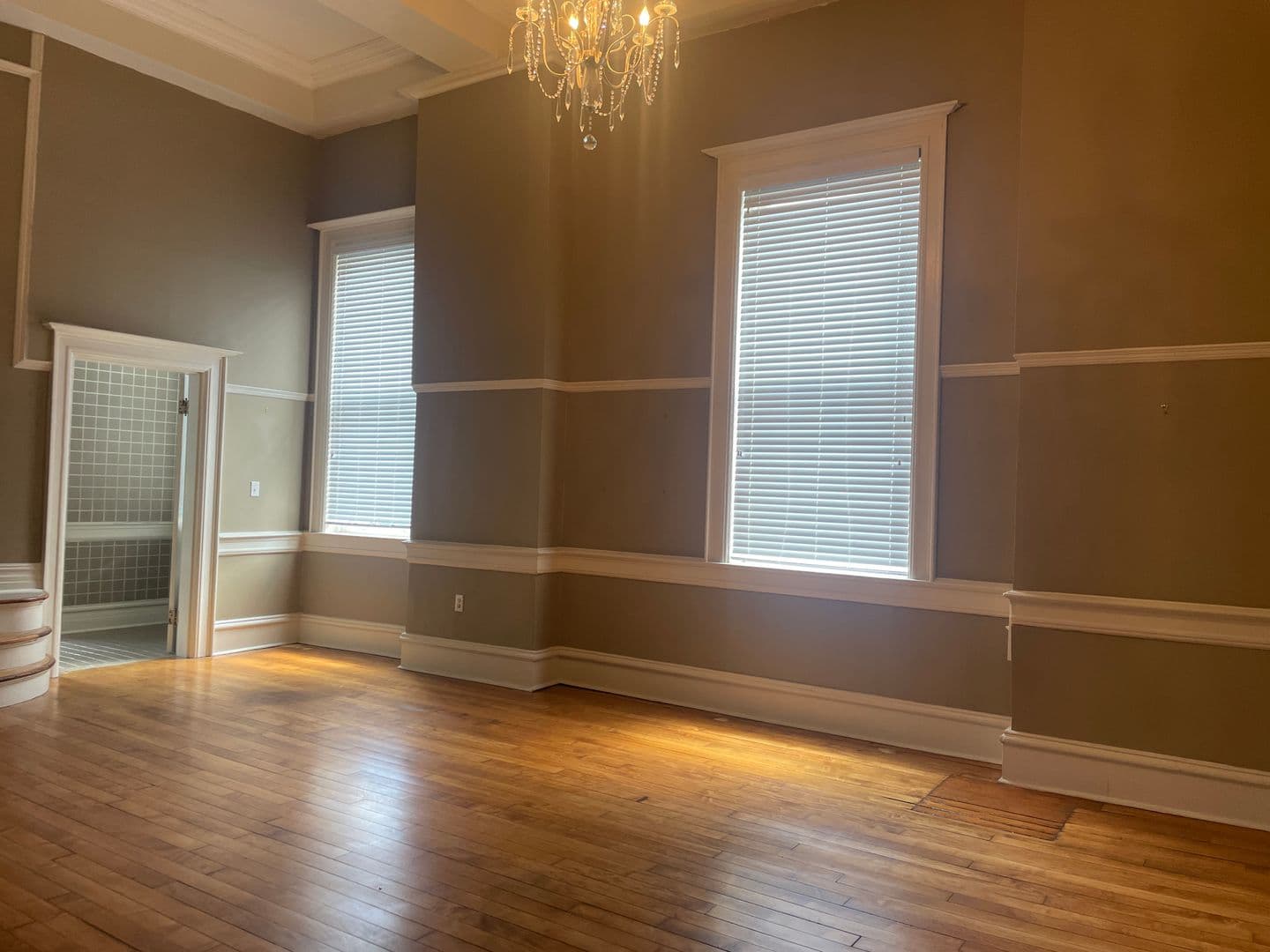 Lynchburg Apartment: 1025 Church Street