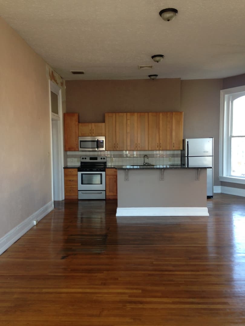 Lynchburg Apartment: 721 Court Street