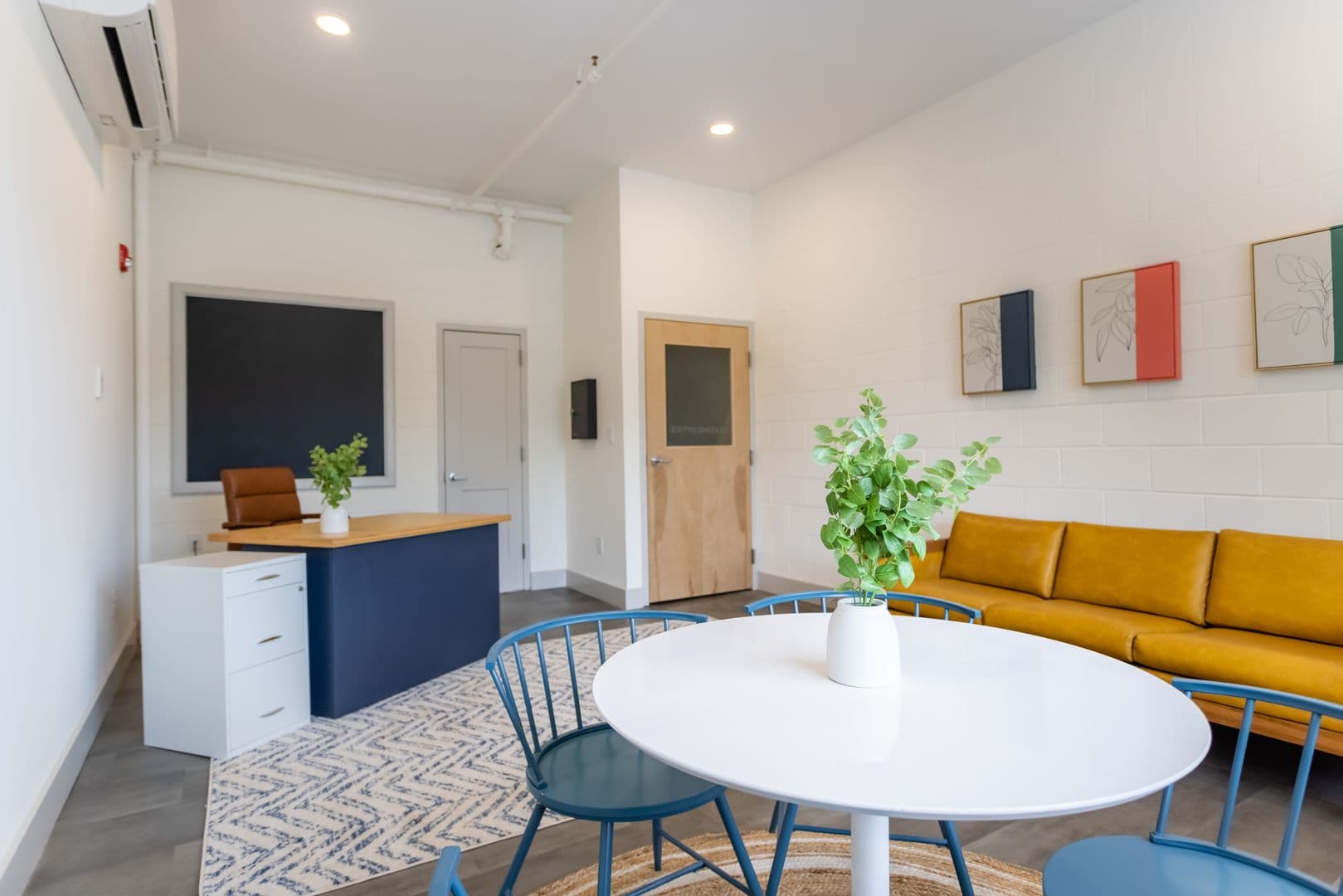 Madison Heights Apartment: 123 Phelps Road