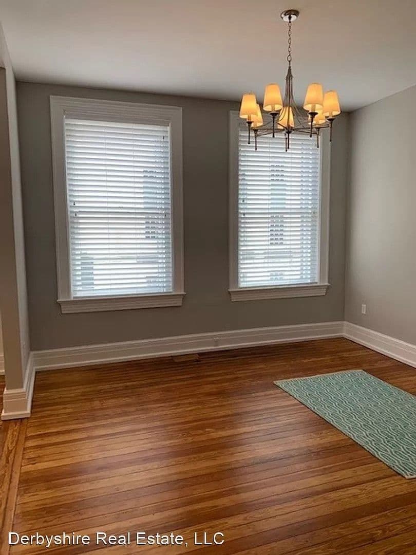 Lynchburg Apartment: 302 7th Street