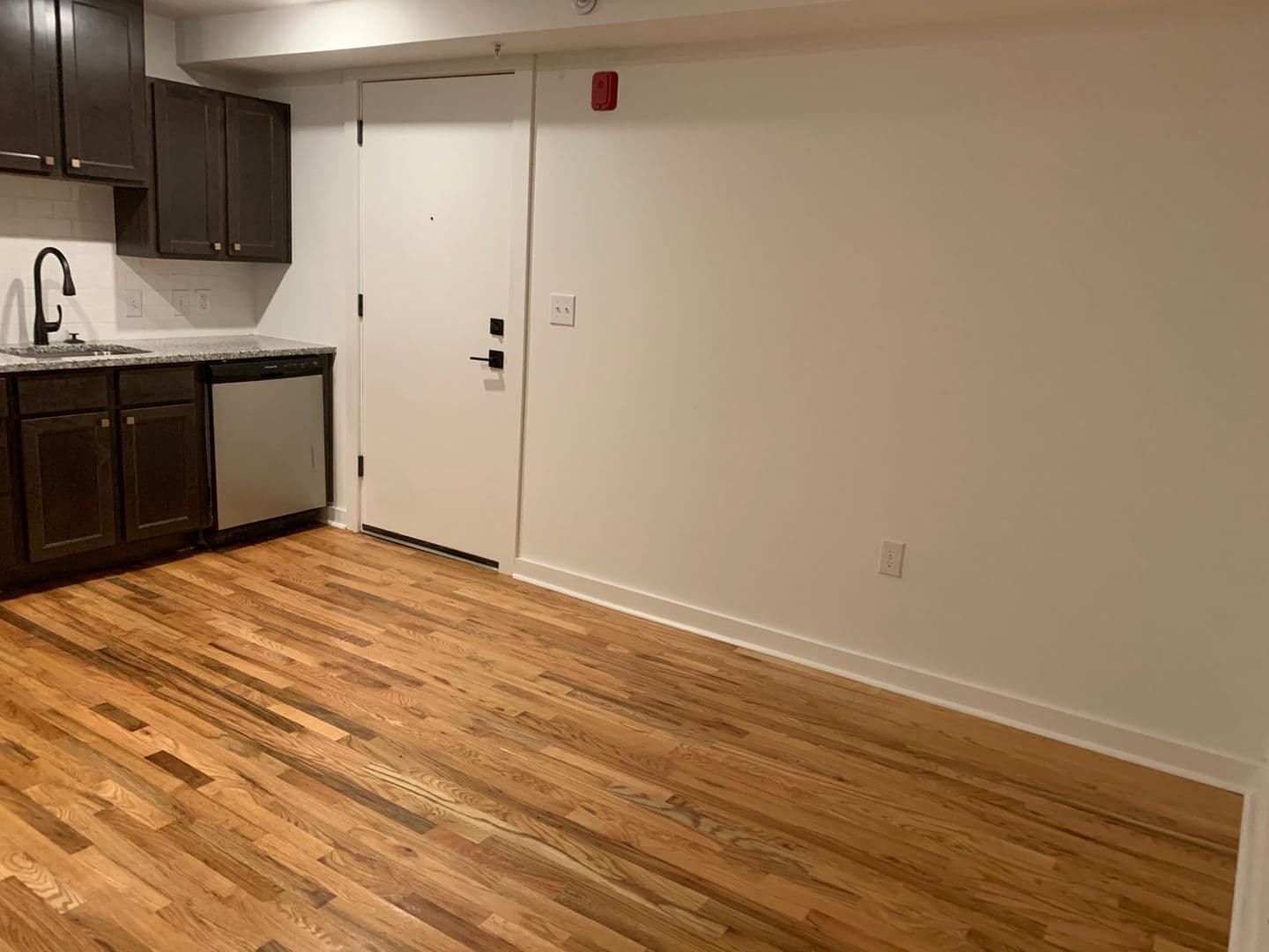 Lynchburg Apartment: 1503 Grace St