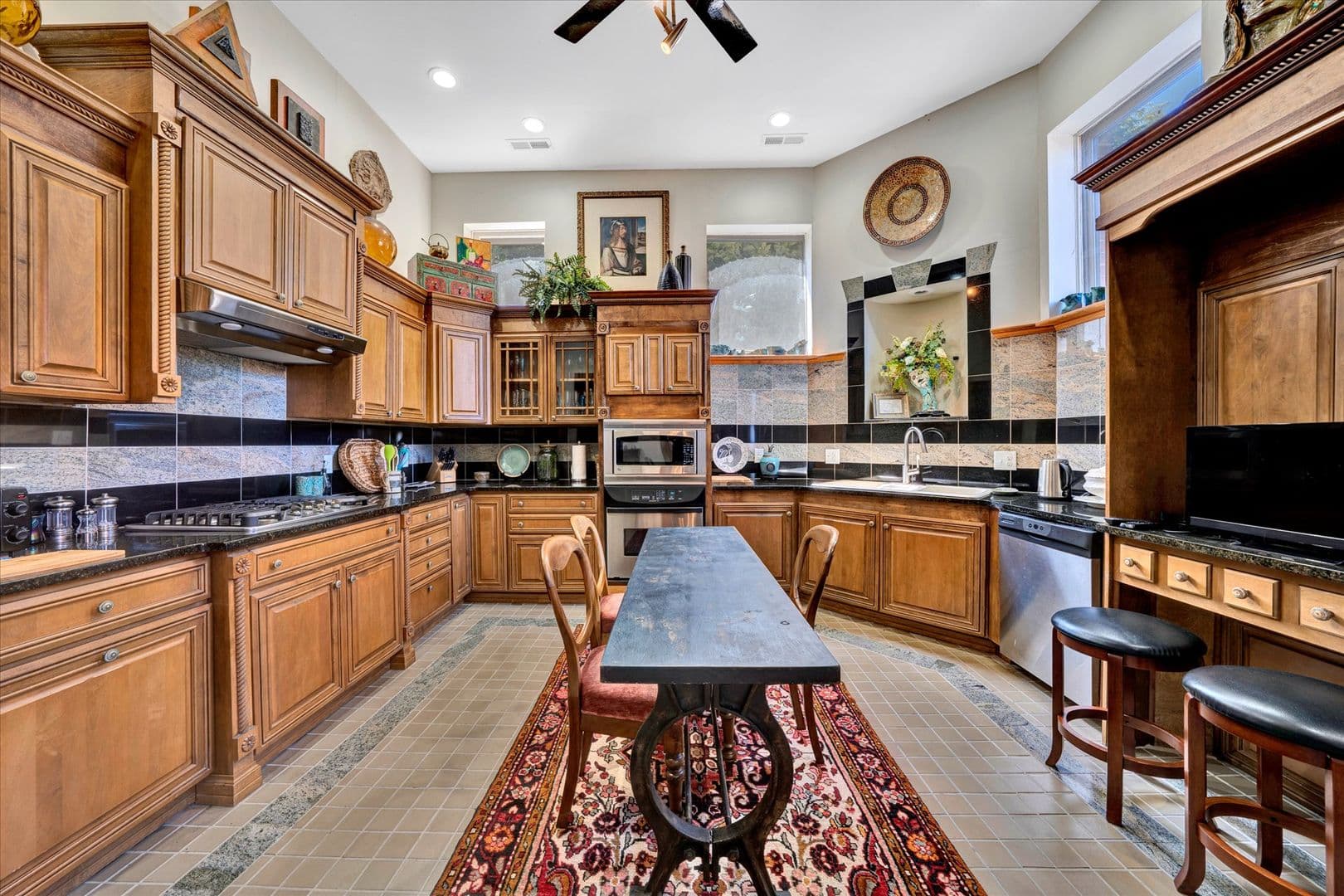 Lynchburg Apartment: 1025 Church Street