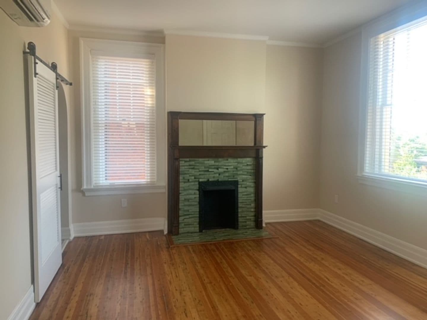 Lynchburg Apartment: 1000 Court Street