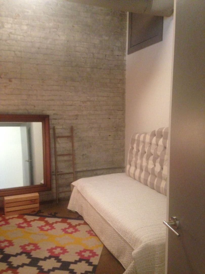 Lynchburg Apartment: 926 Commerce Street