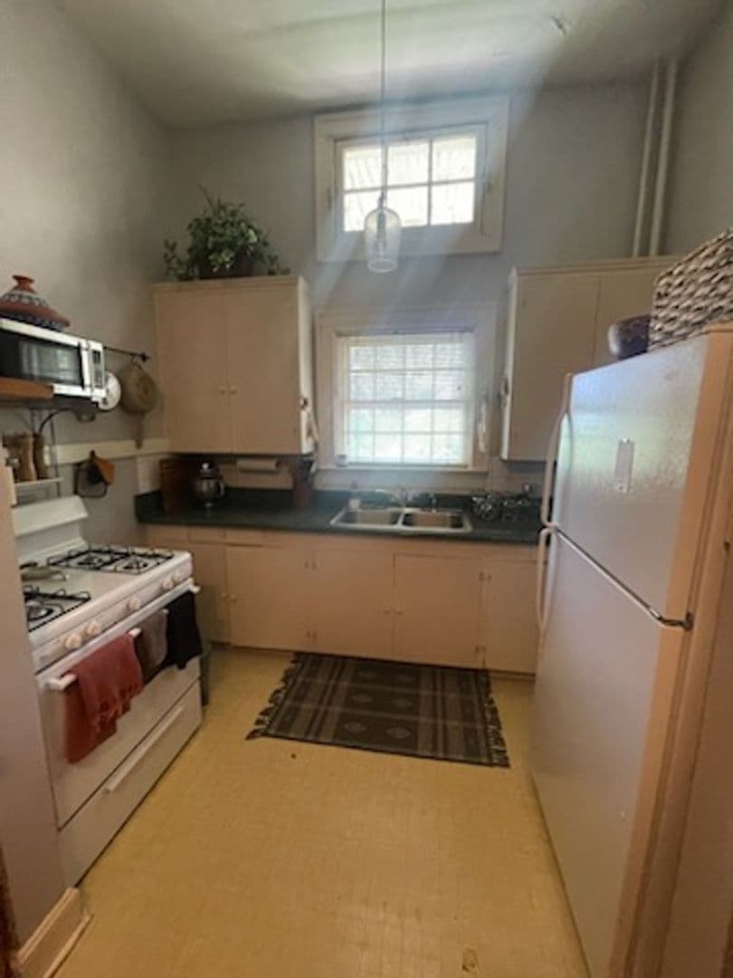 Lynchburg Apartment: 310 & 312 Washington Street