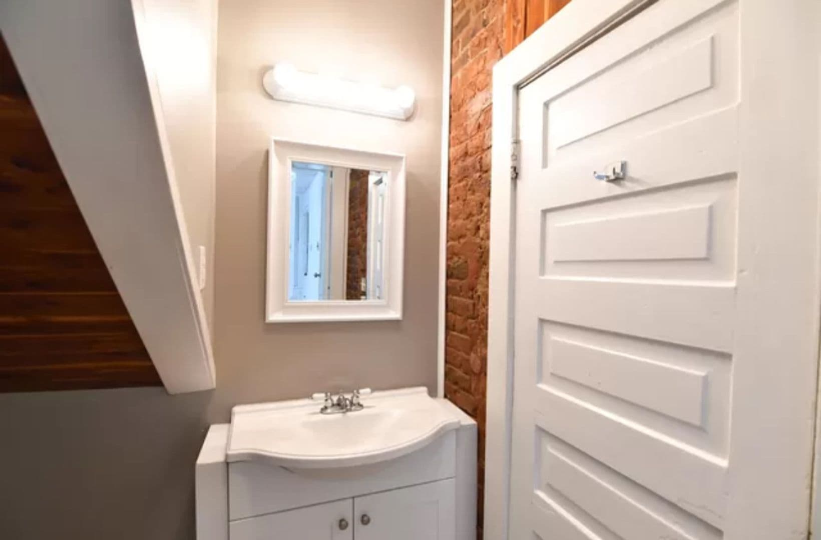 Lynchburg Apartment: 302 7th Street