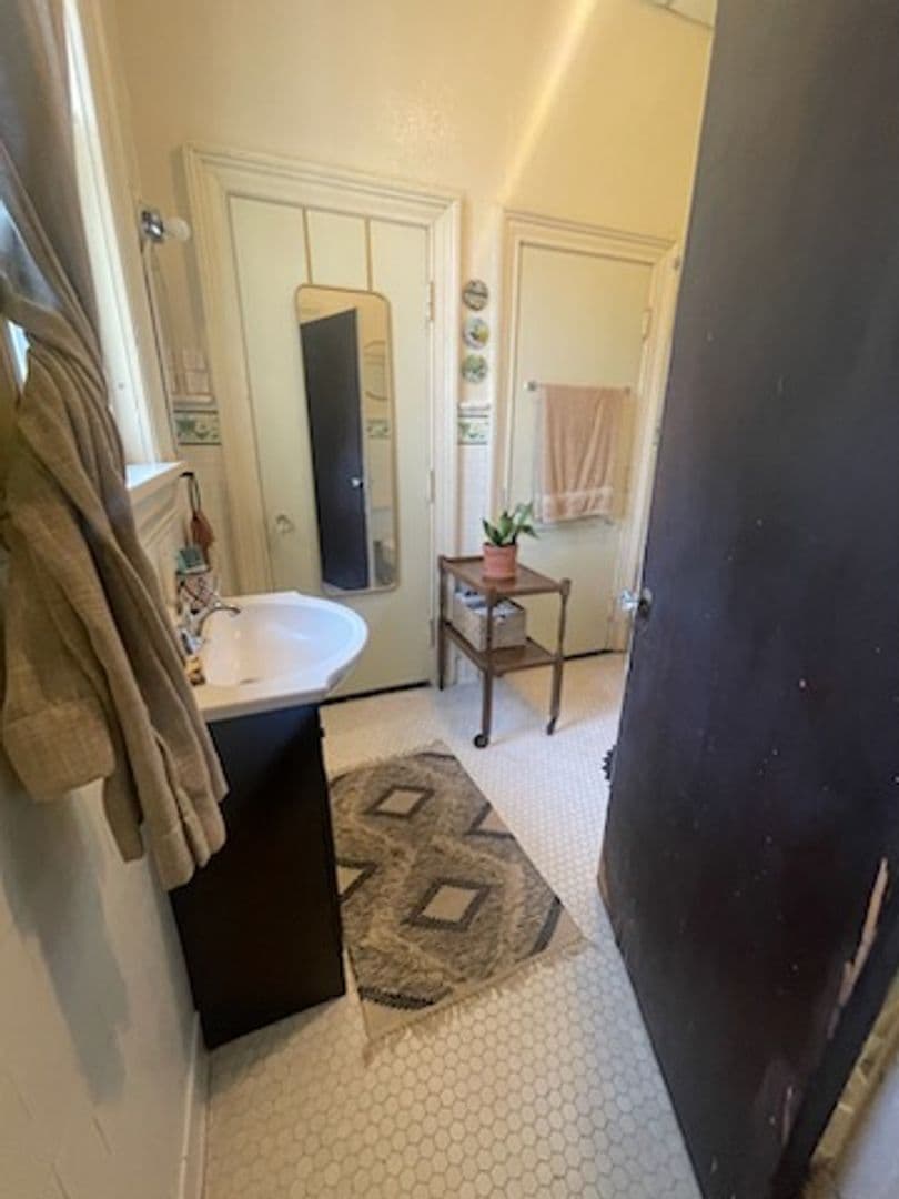 Lynchburg Apartment: 310 & 312 Washington Street