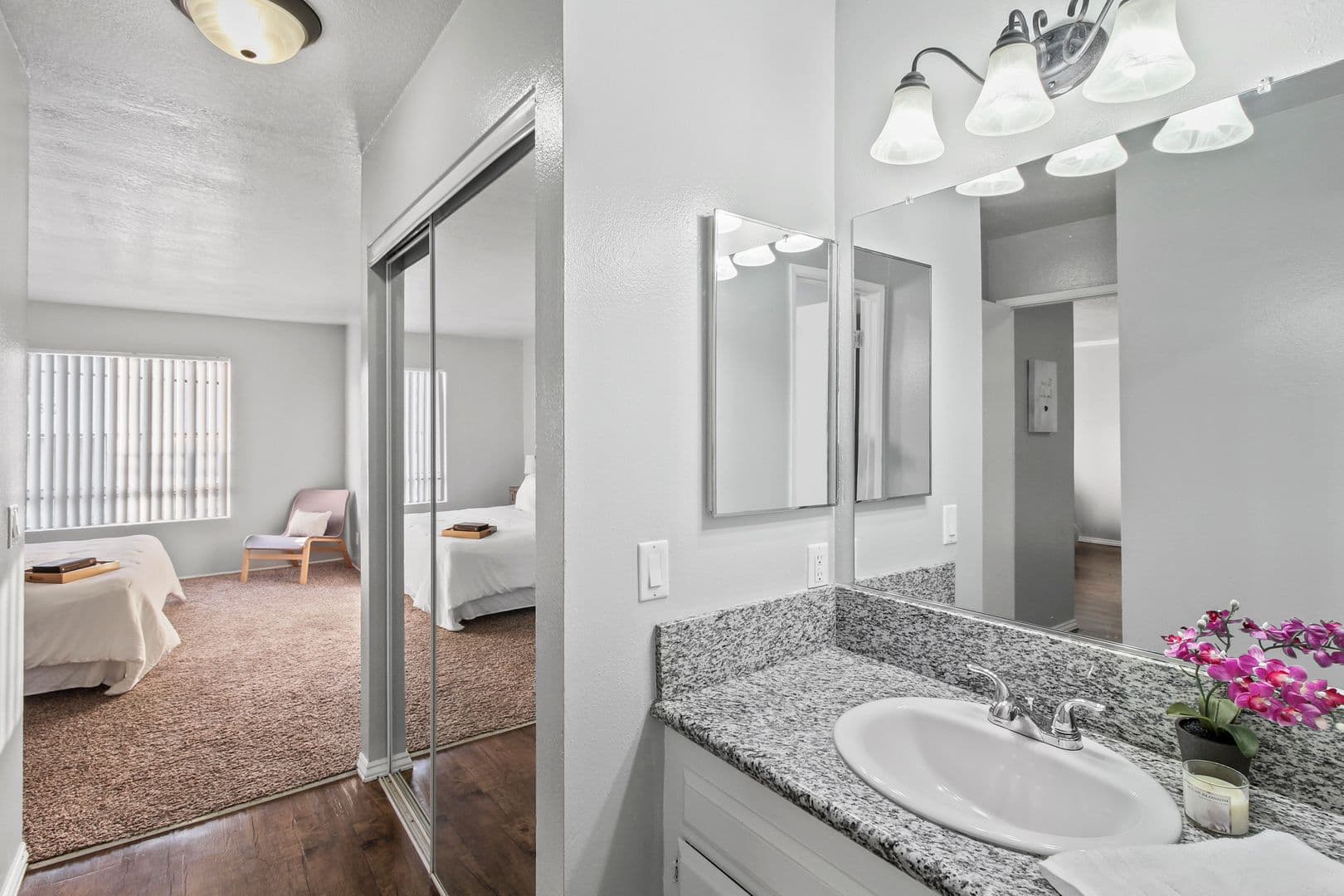 Santa Ana Apartment: 3101 South Bristol Street