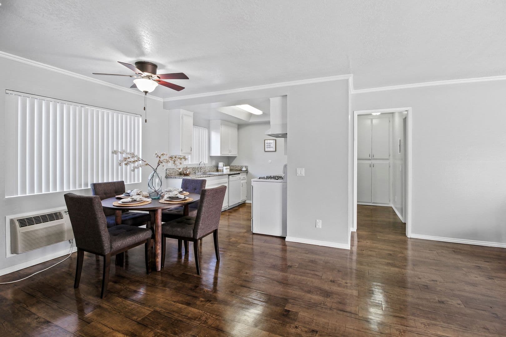 Santa Ana Apartment: 3101 South Bristol Street