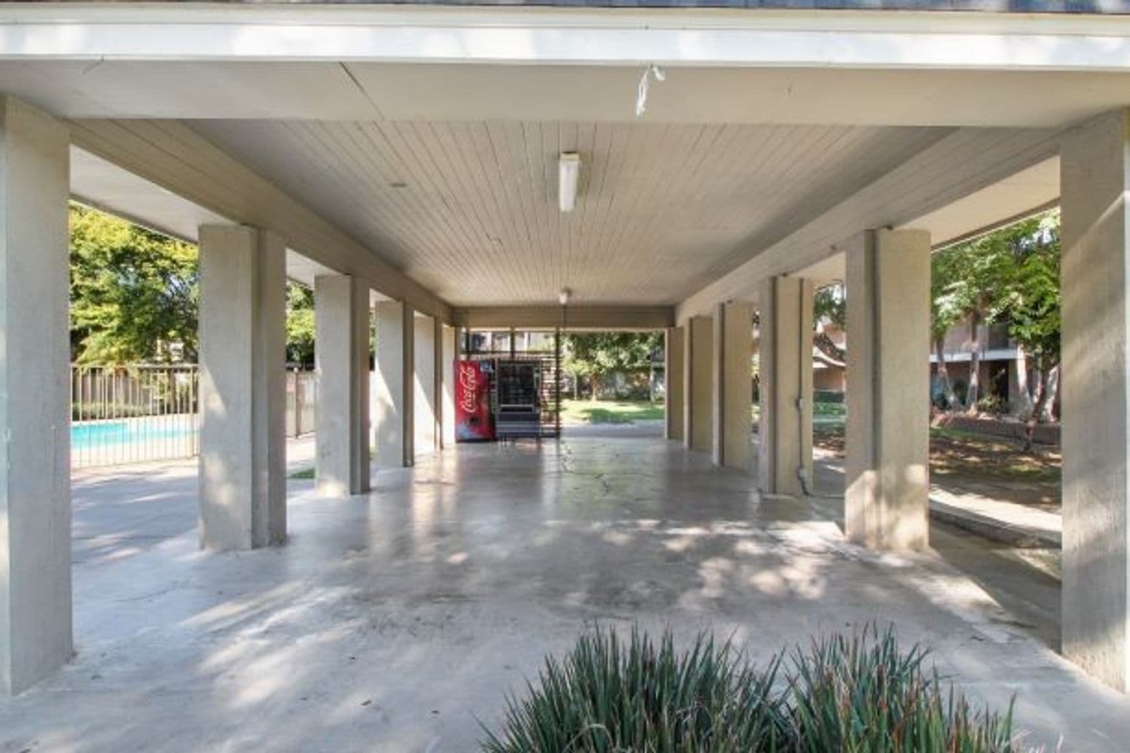 Santa Ana Apartment: 3101 South Bristol Street