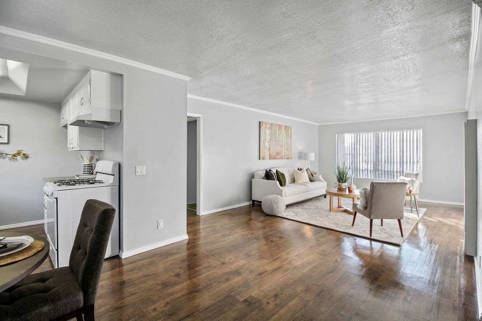 Santa Ana Apartment: 3101 South Bristol Street