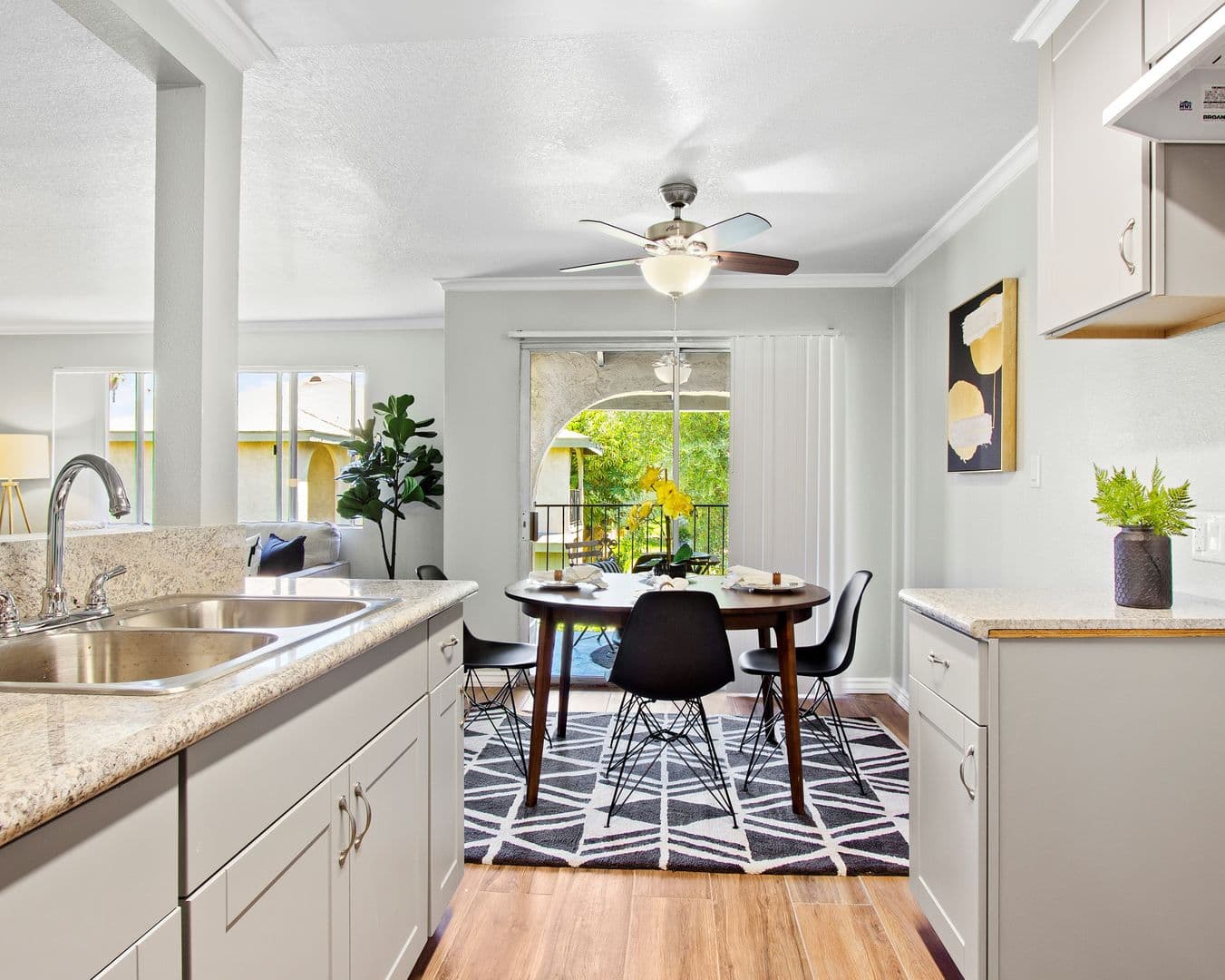 Whittier Apartment: 11555 Santa Gertrudes Avenue