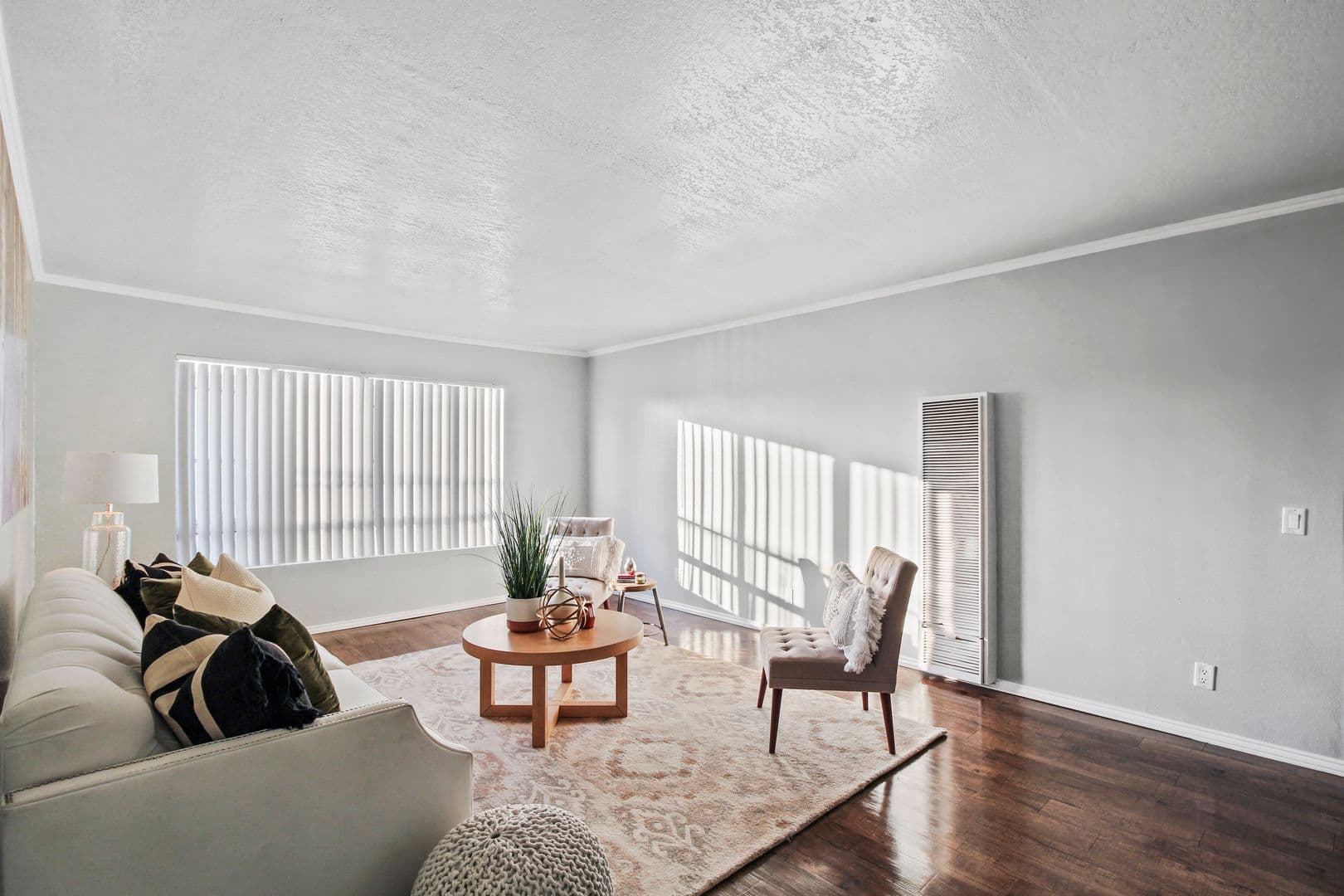 Santa Ana Apartment: 3101 South Bristol Street