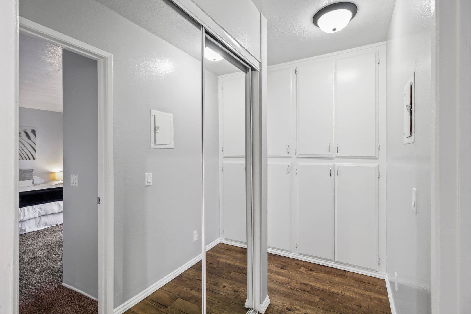 Santa Ana Apartment: 3101 South Bristol Street
