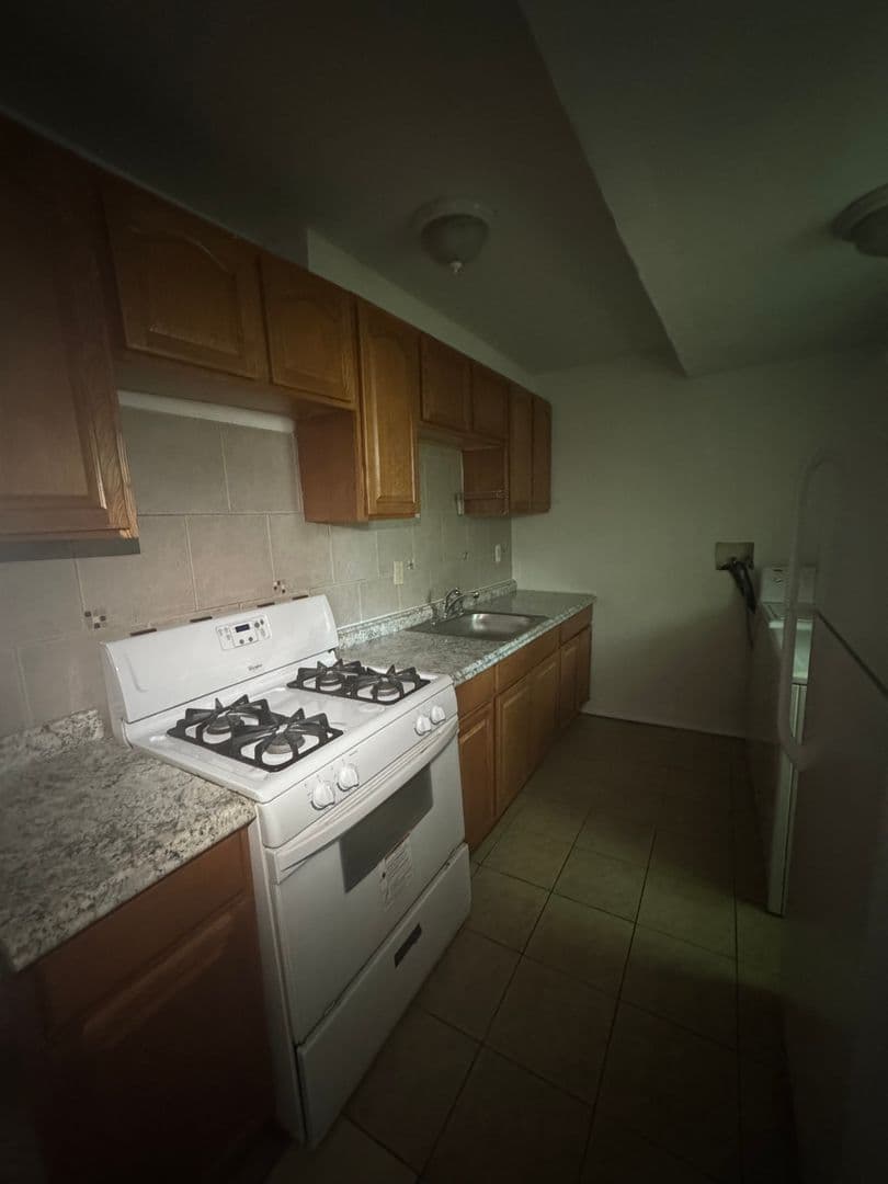 Philadelphia House: 1335 S Melville Street