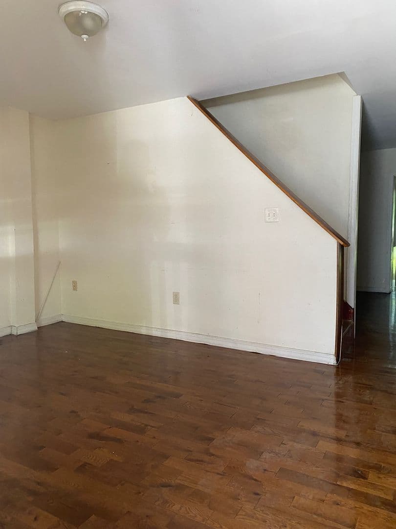 Philadelphia House: 1335 S Melville Street