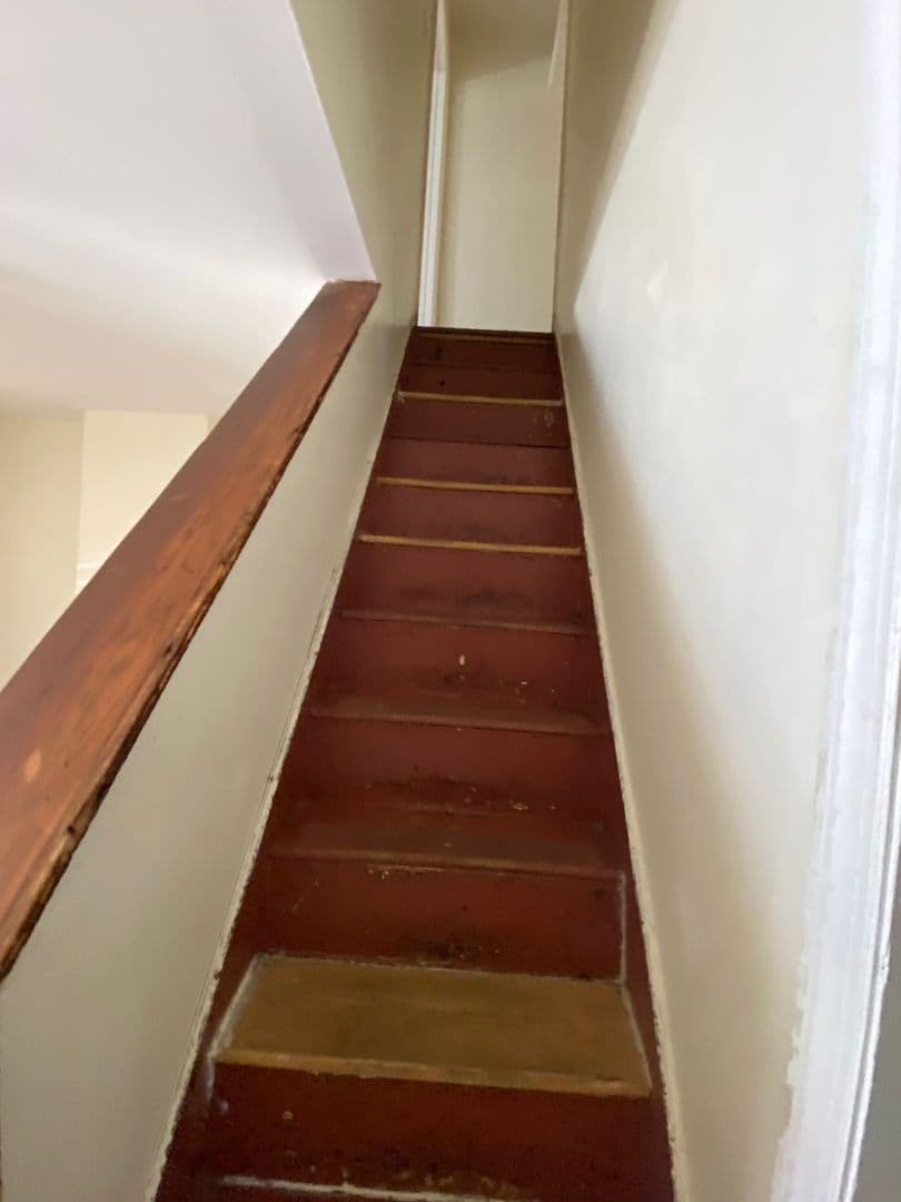 Philadelphia House: 1335 S Melville Street