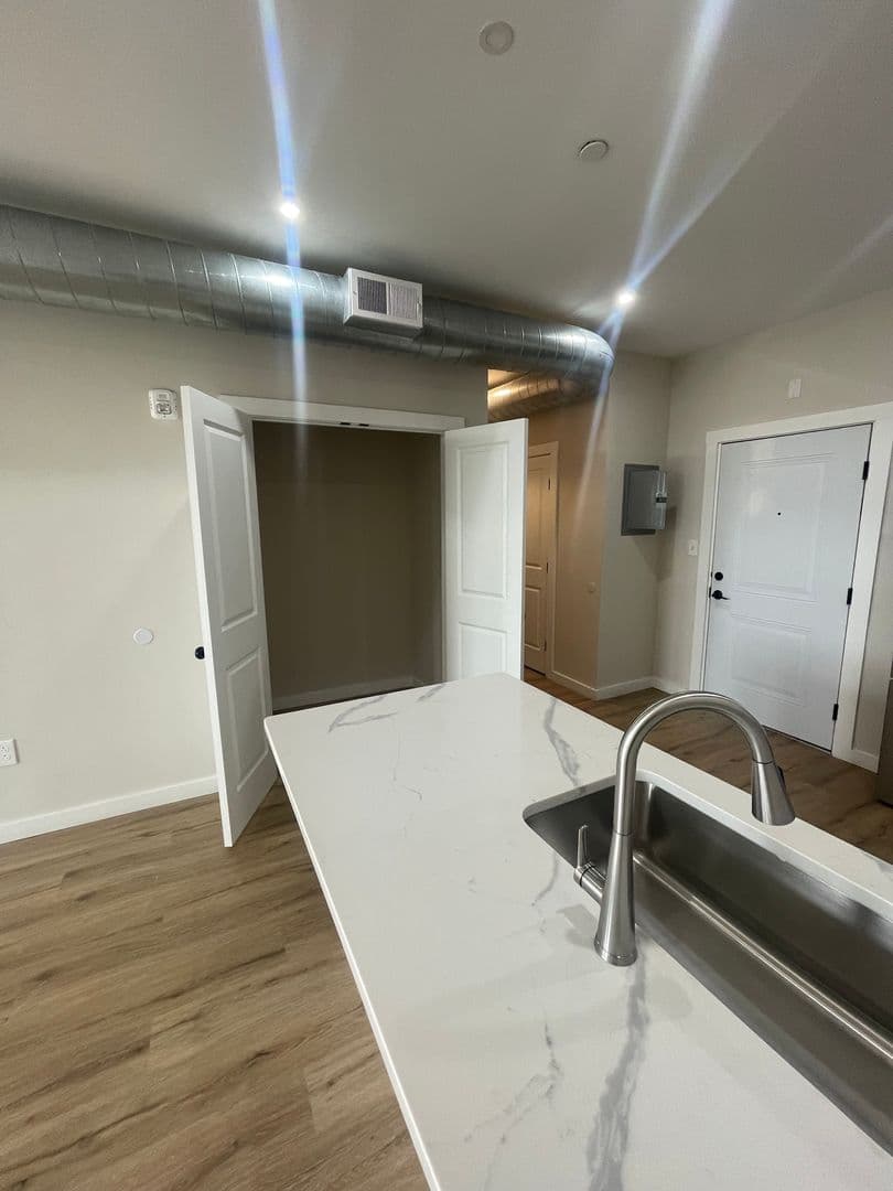 Philadelphia Apartment: 4112 Lancaster Ave