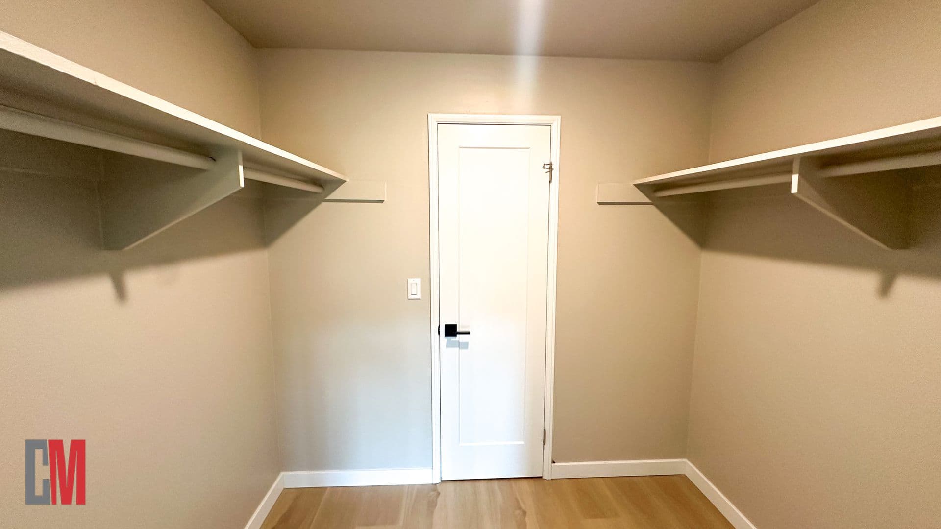 La Mesa Apartment: 5435 Heidi Street