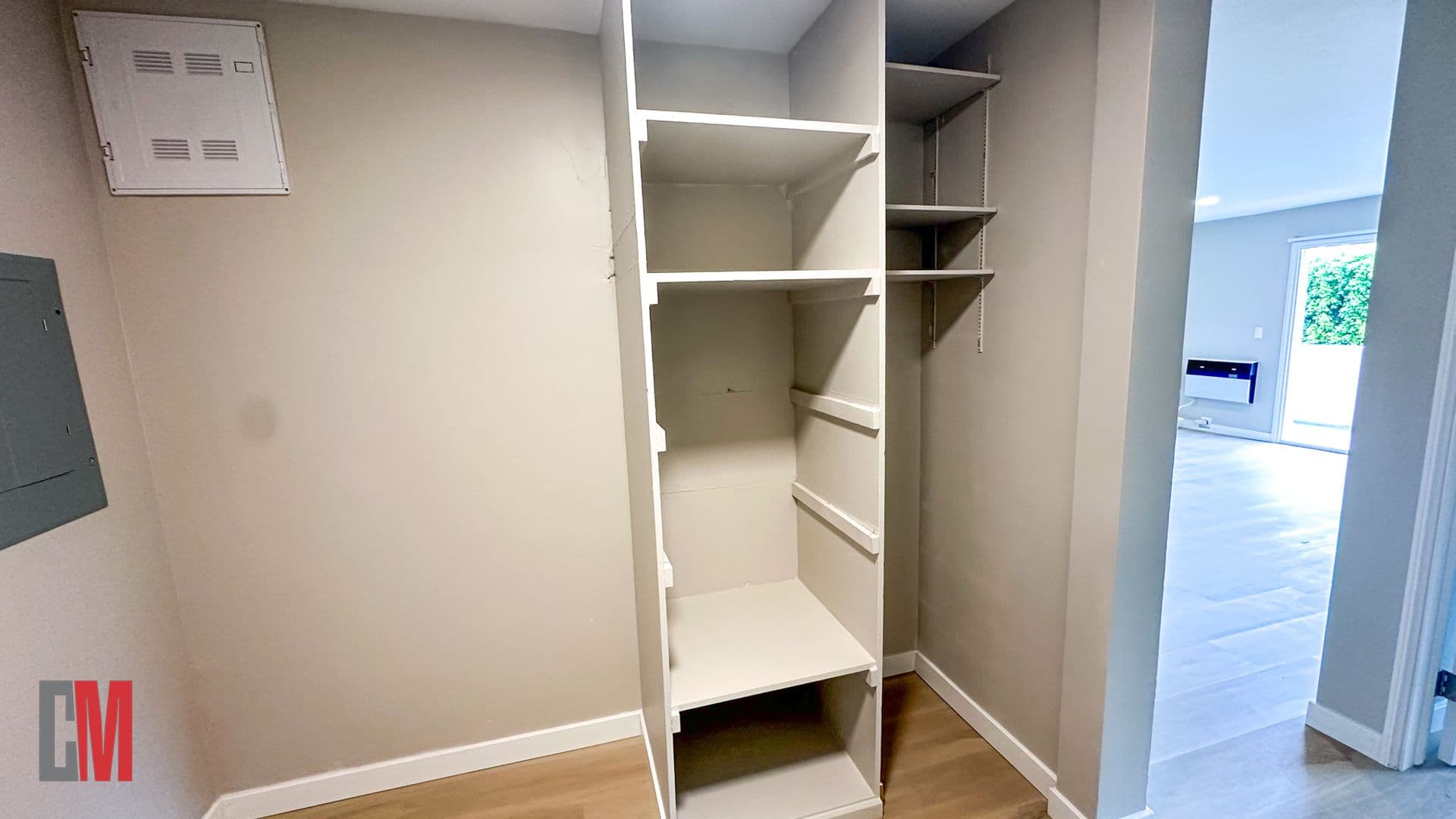 La Mesa Apartment: 5435 Heidi Street