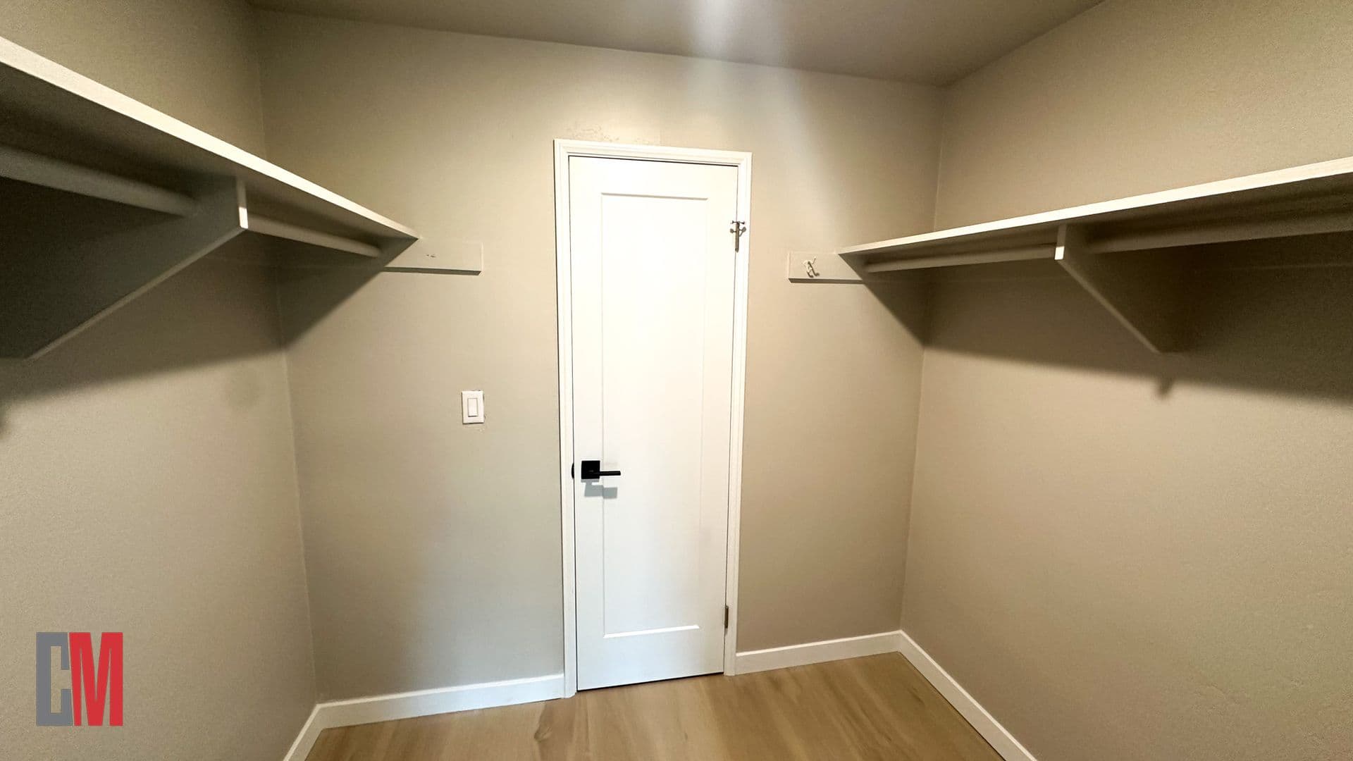 La Mesa Apartment: 5435 Heidi Street