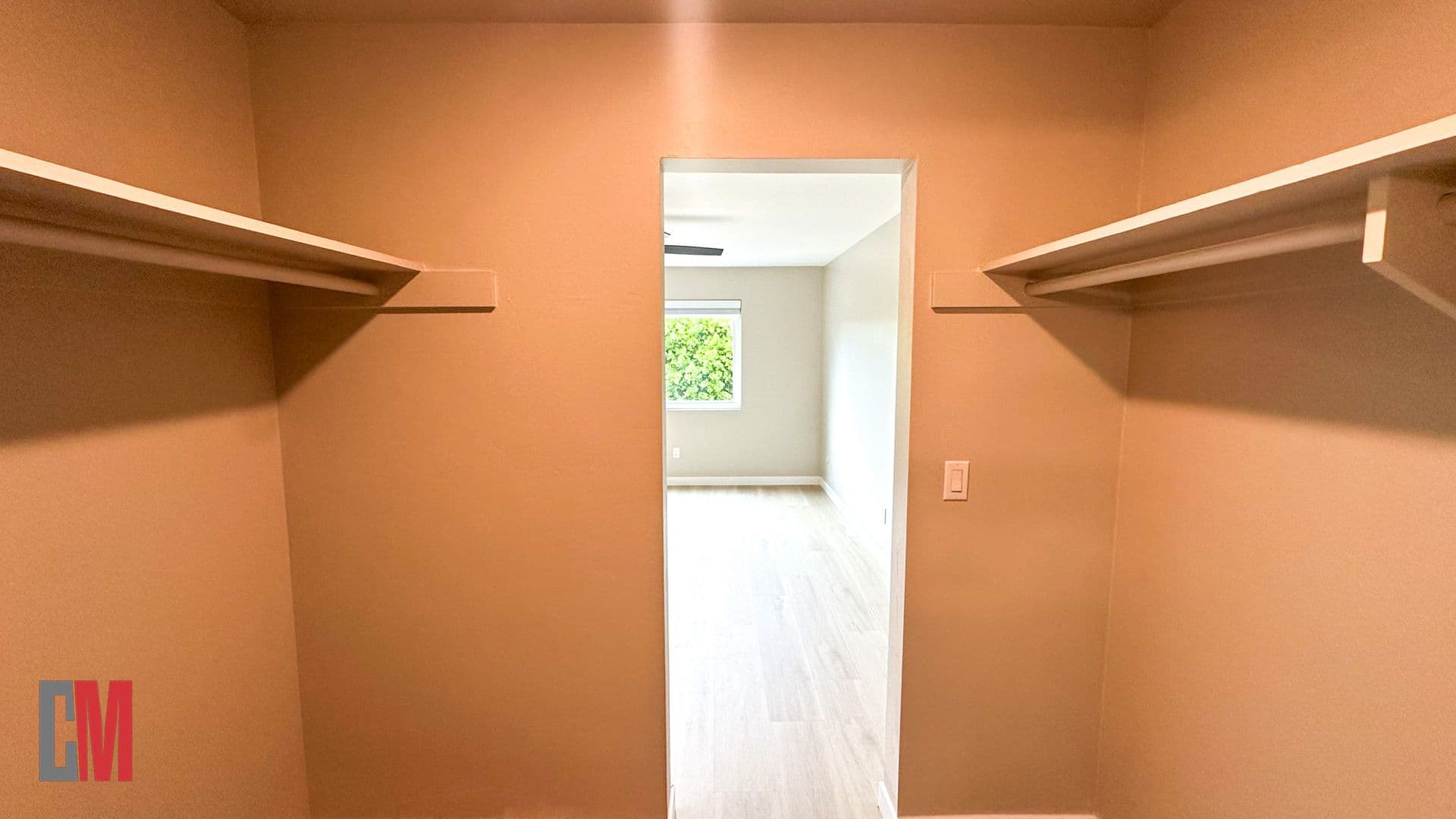 La Mesa Apartment: 5435 Heidi Street