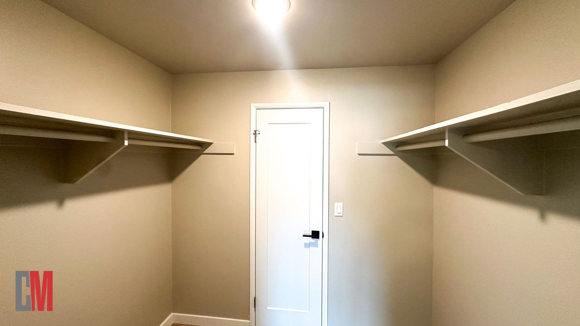 La Mesa Apartment: 5435 Heidi Street
