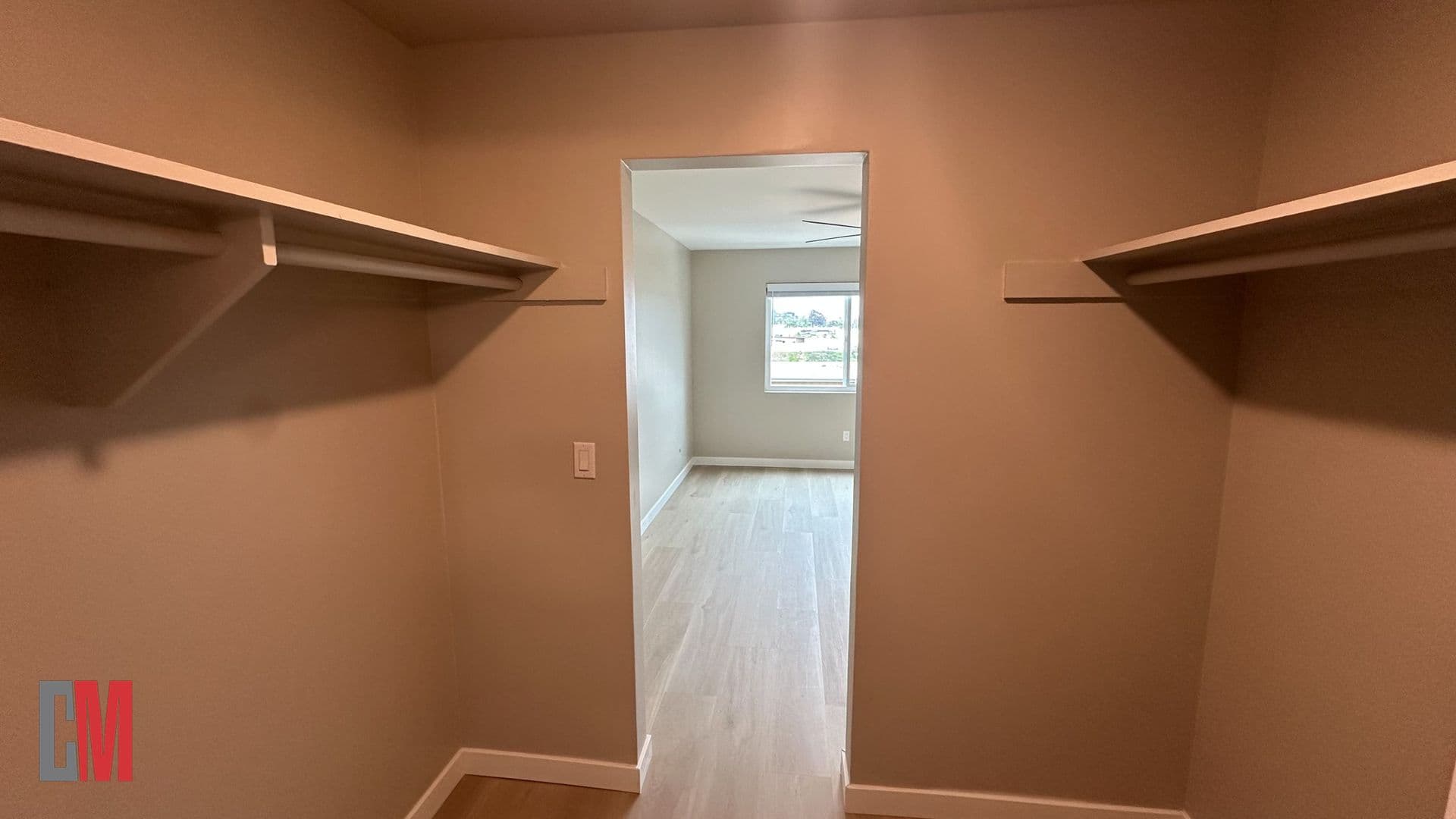 La Mesa Apartment: 5435 Heidi Street
