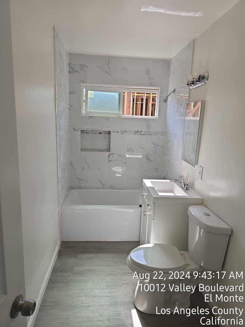 El Monte Apartment: 10012 Valley Blvd