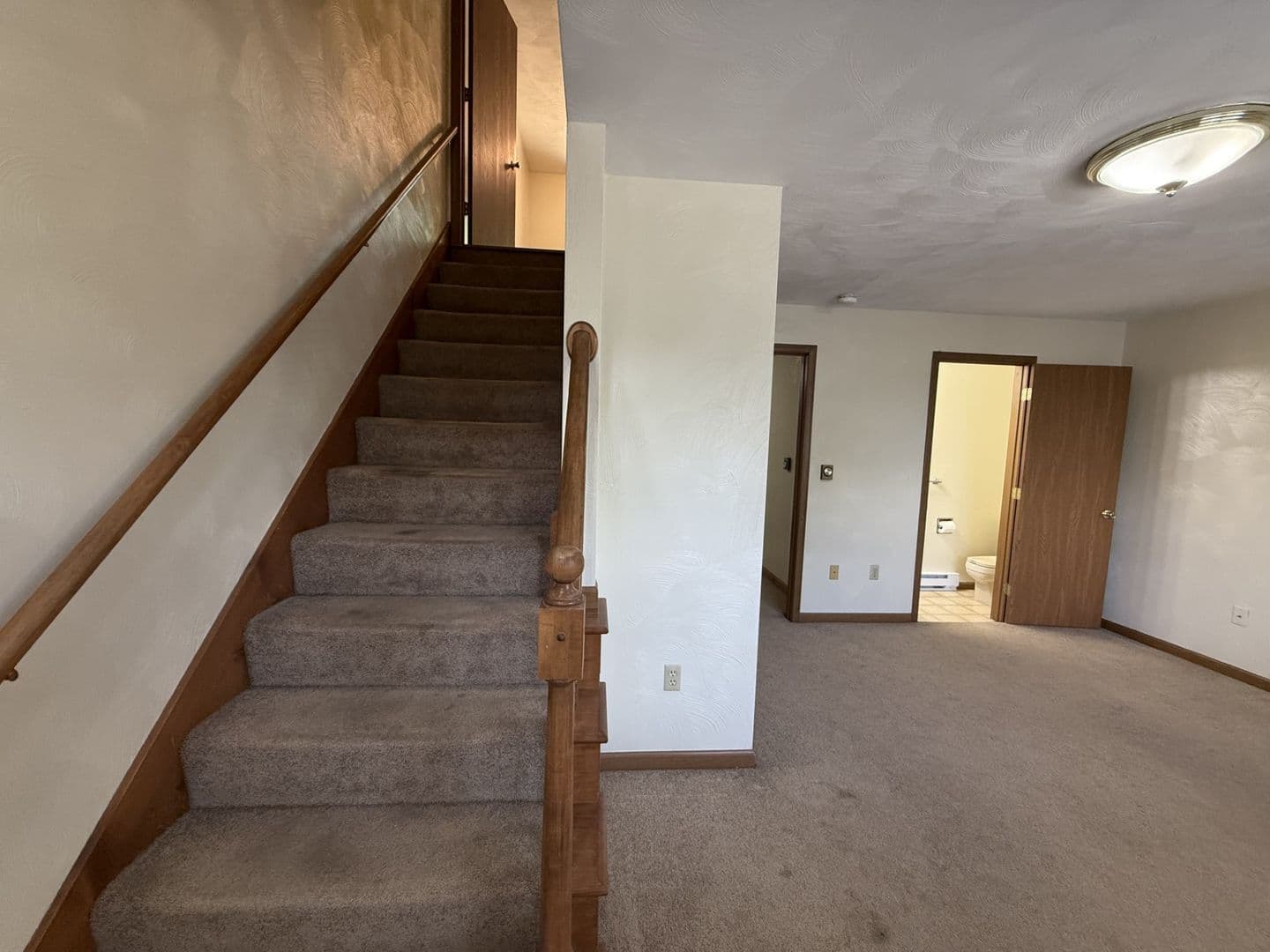 State College Townhome: 305 Hill Drive