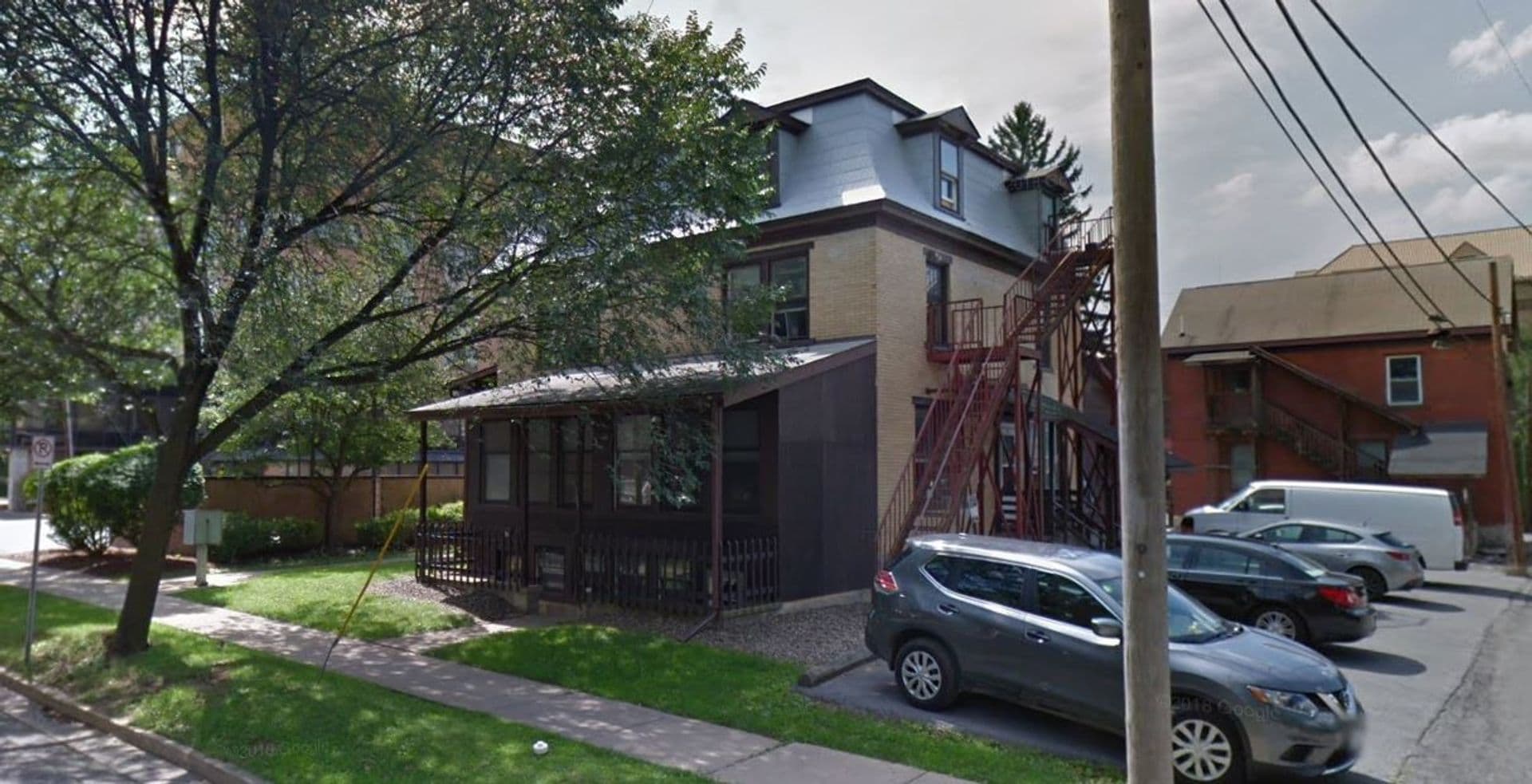 State College Apartment: 125 East Fairmount Avenue
