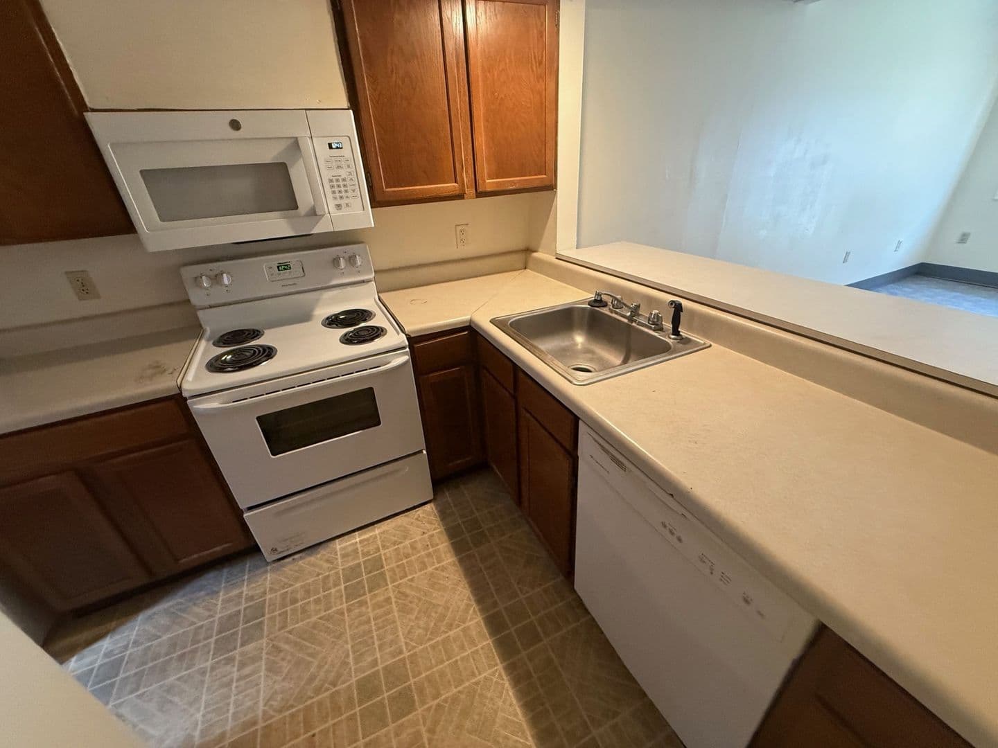 State College Townhome: 709 West College Avenue