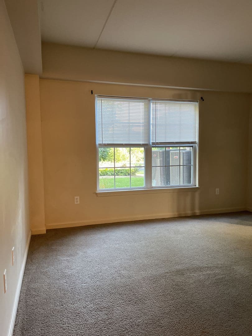 State College Apartment: 1730 Bristol Ave