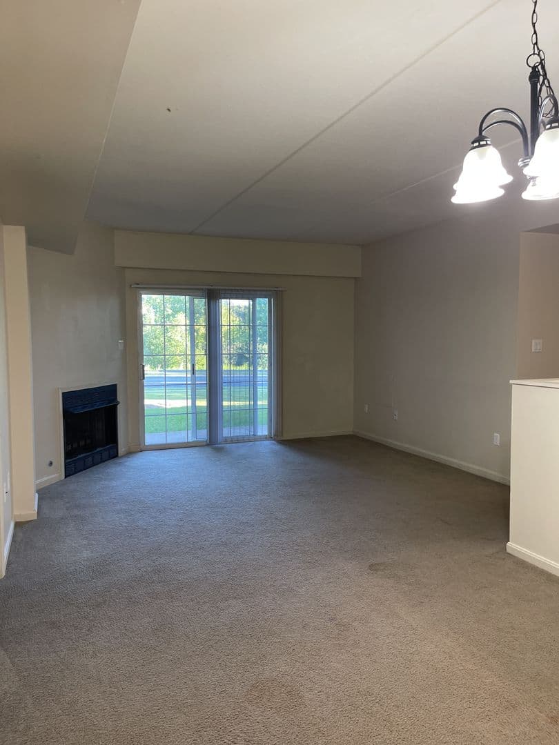 State College Apartment: 1730 Bristol Ave