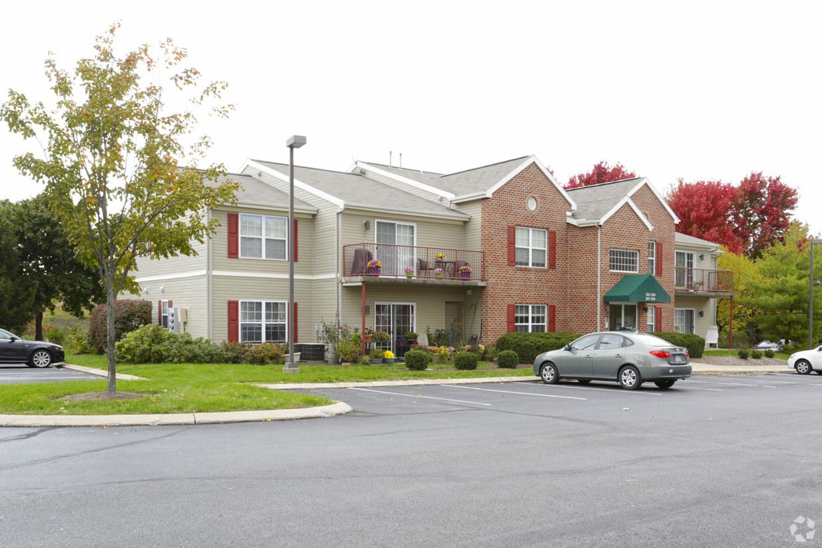 State College Apartment: 1730 Bristol Ave