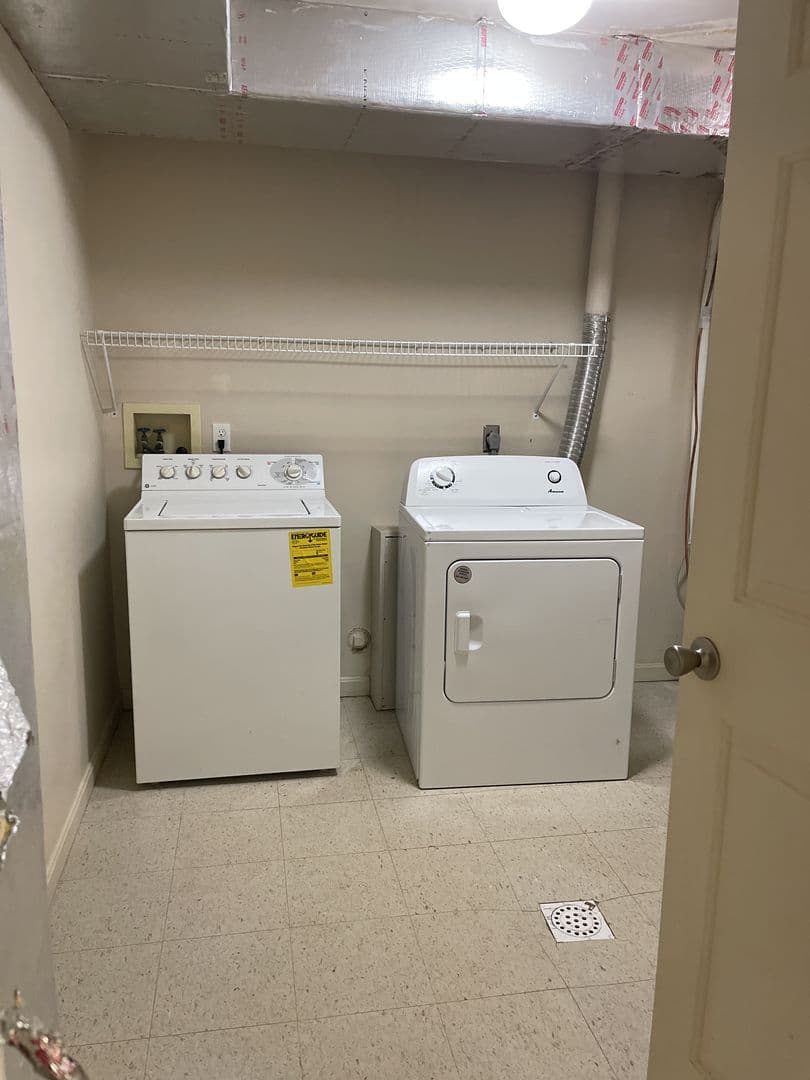 State College Apartment: 1730 Bristol Ave