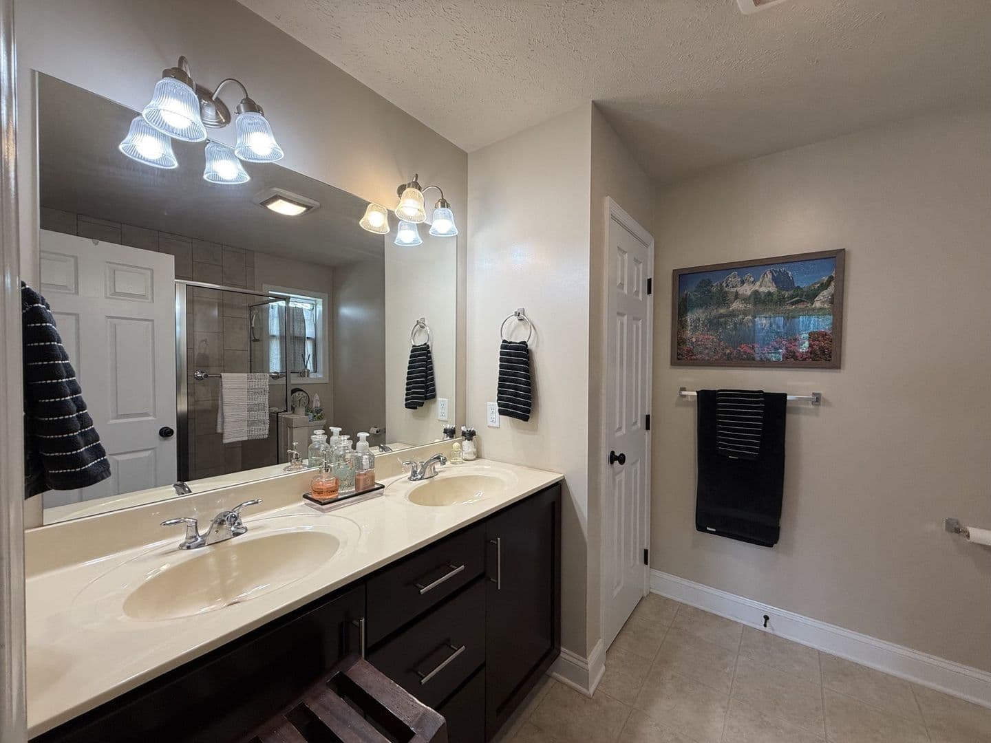 State College House: 117 Dean's Way