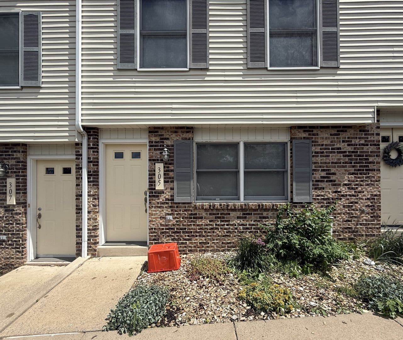 State College Townhome: 305 Hill Drive