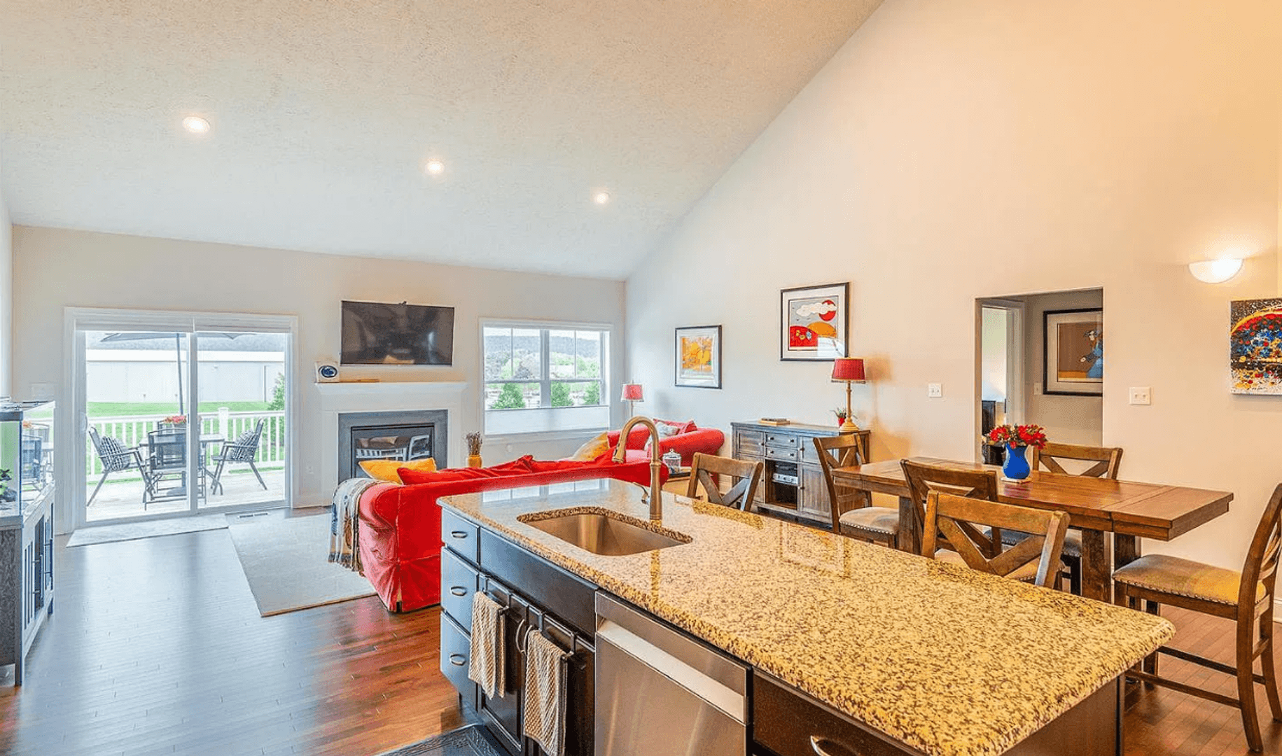 State College Townhome: 127 Aeropointe Lane