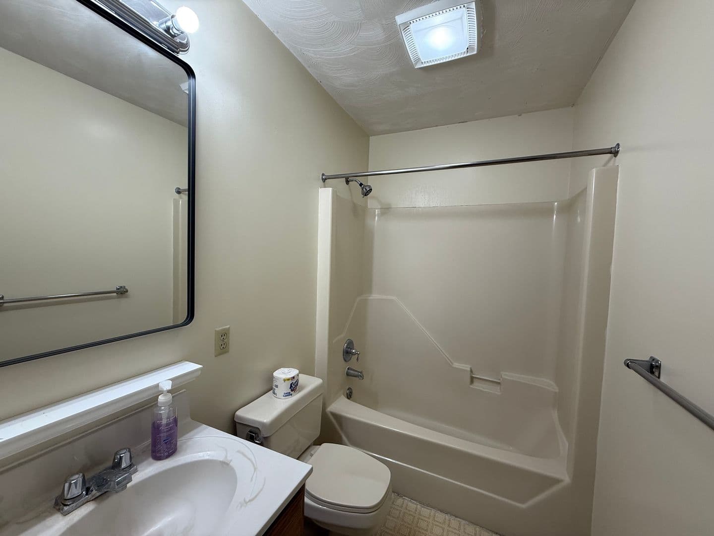 State College Townhome: 305 Hill Drive