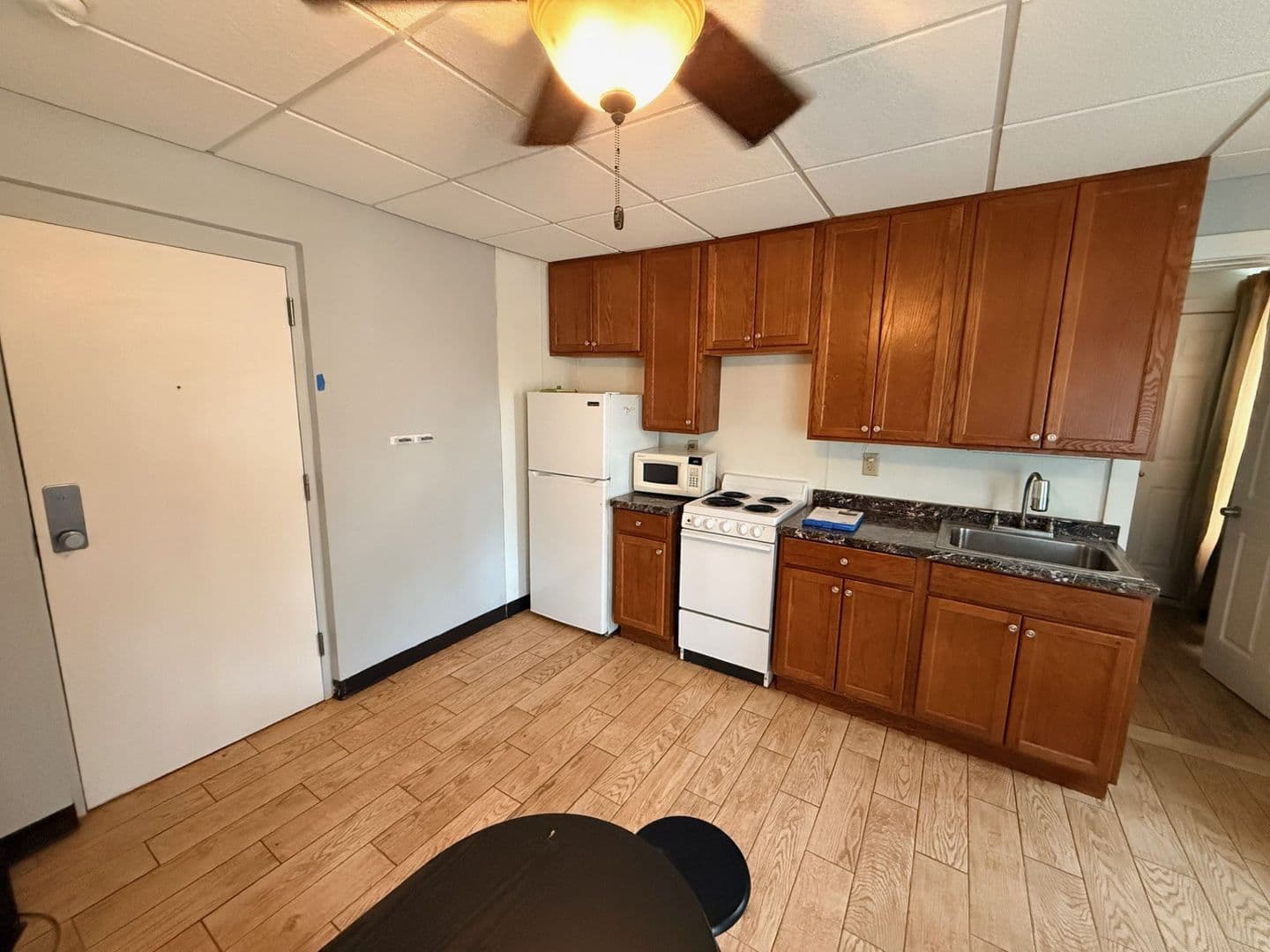 State College Apartment: 212 E College Avenue