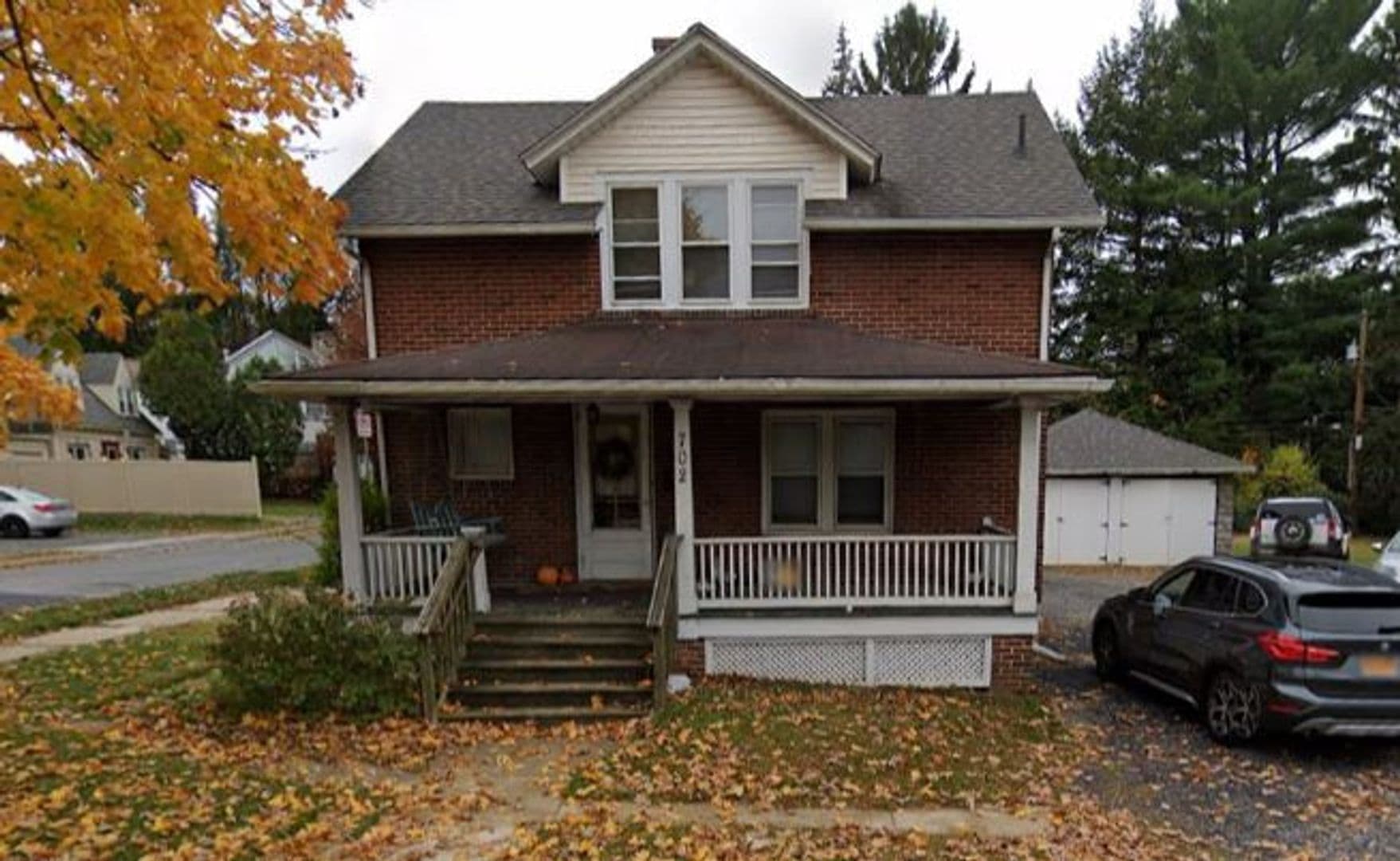 State College House: 702 North Atherton Street