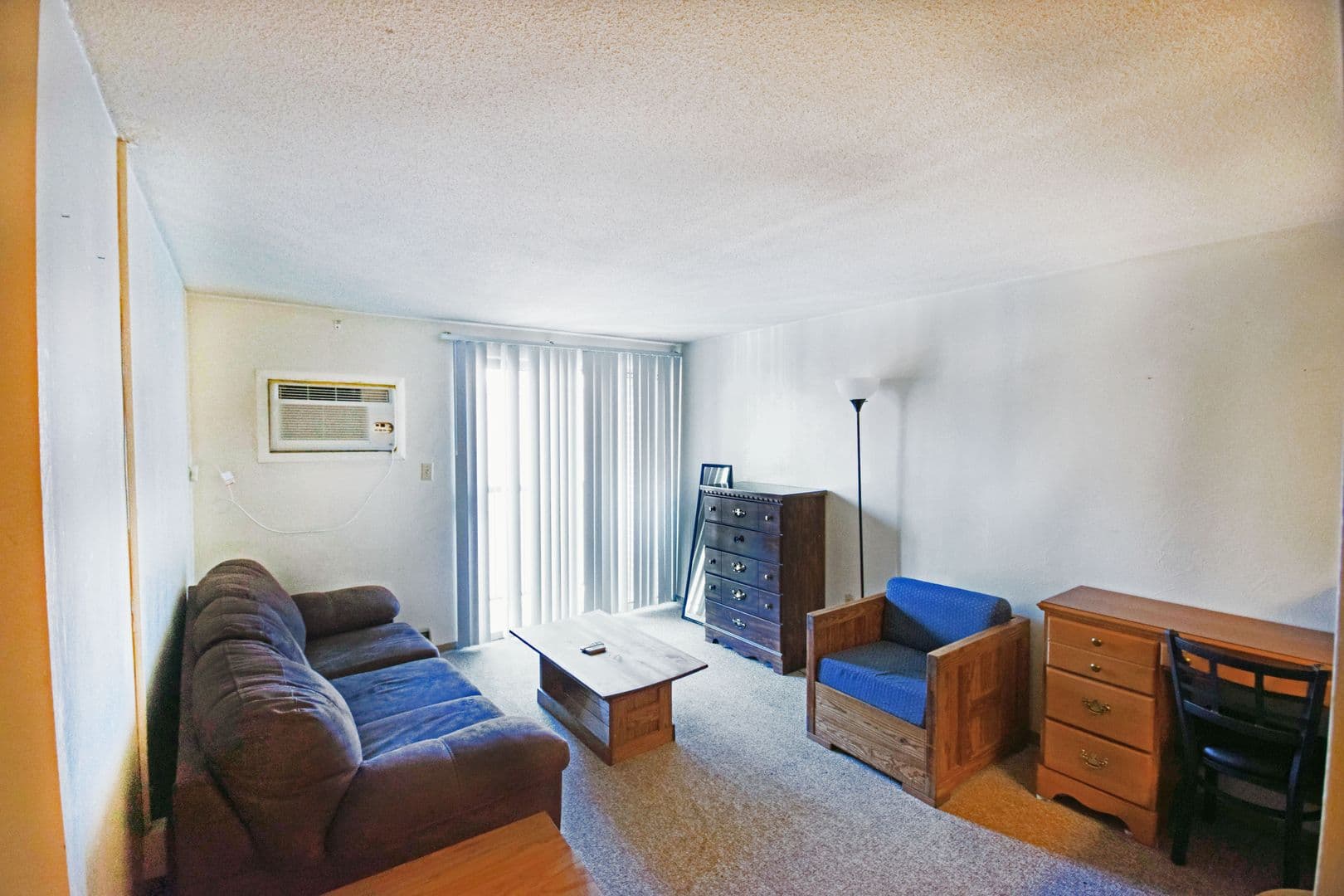State College Apartment: 458 East College Avenue