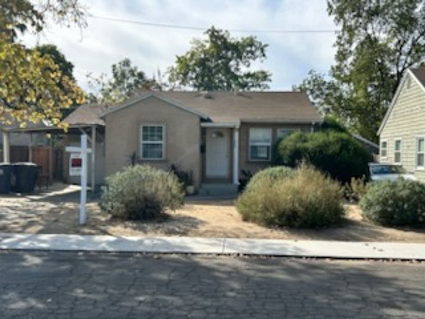 SACRAMENTO House: 2454 18TH AVENUE