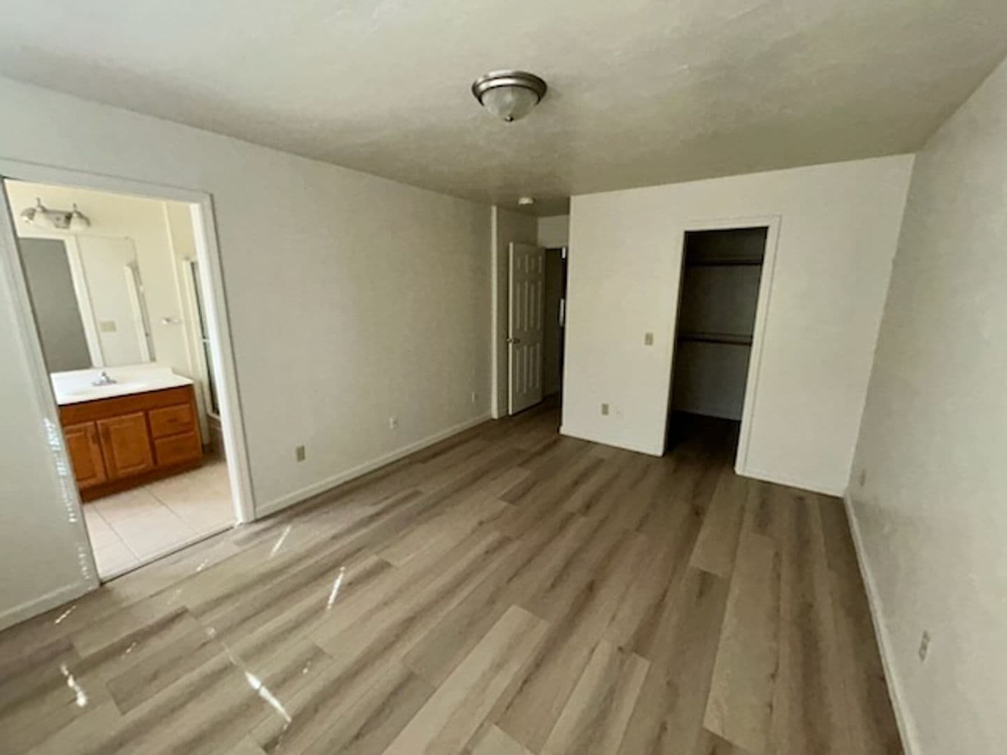 SACRAMENTO House: 2454 18TH AVENUE
