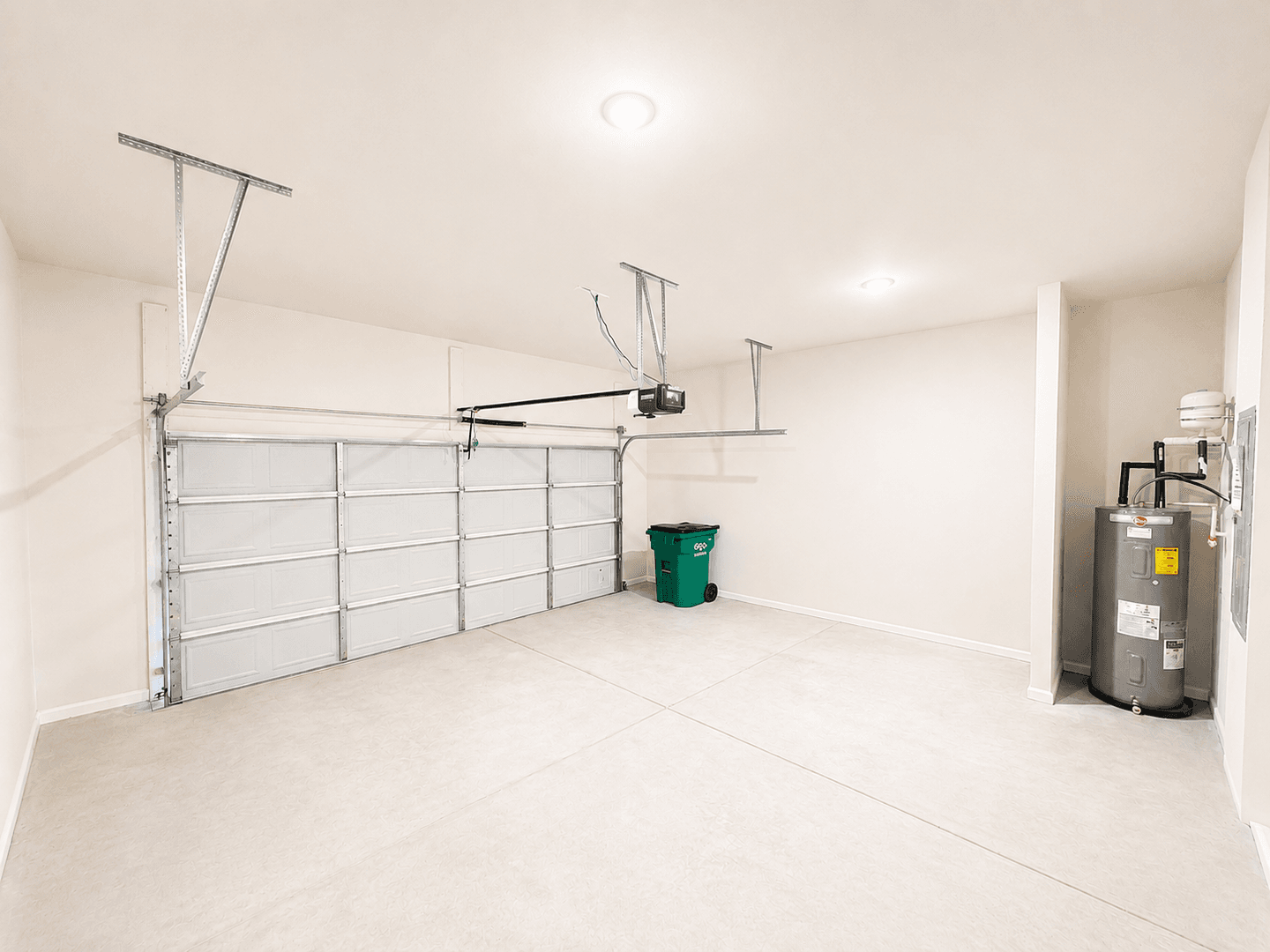 Cornelia Townhome: 201-E Harvest Ridge Lane