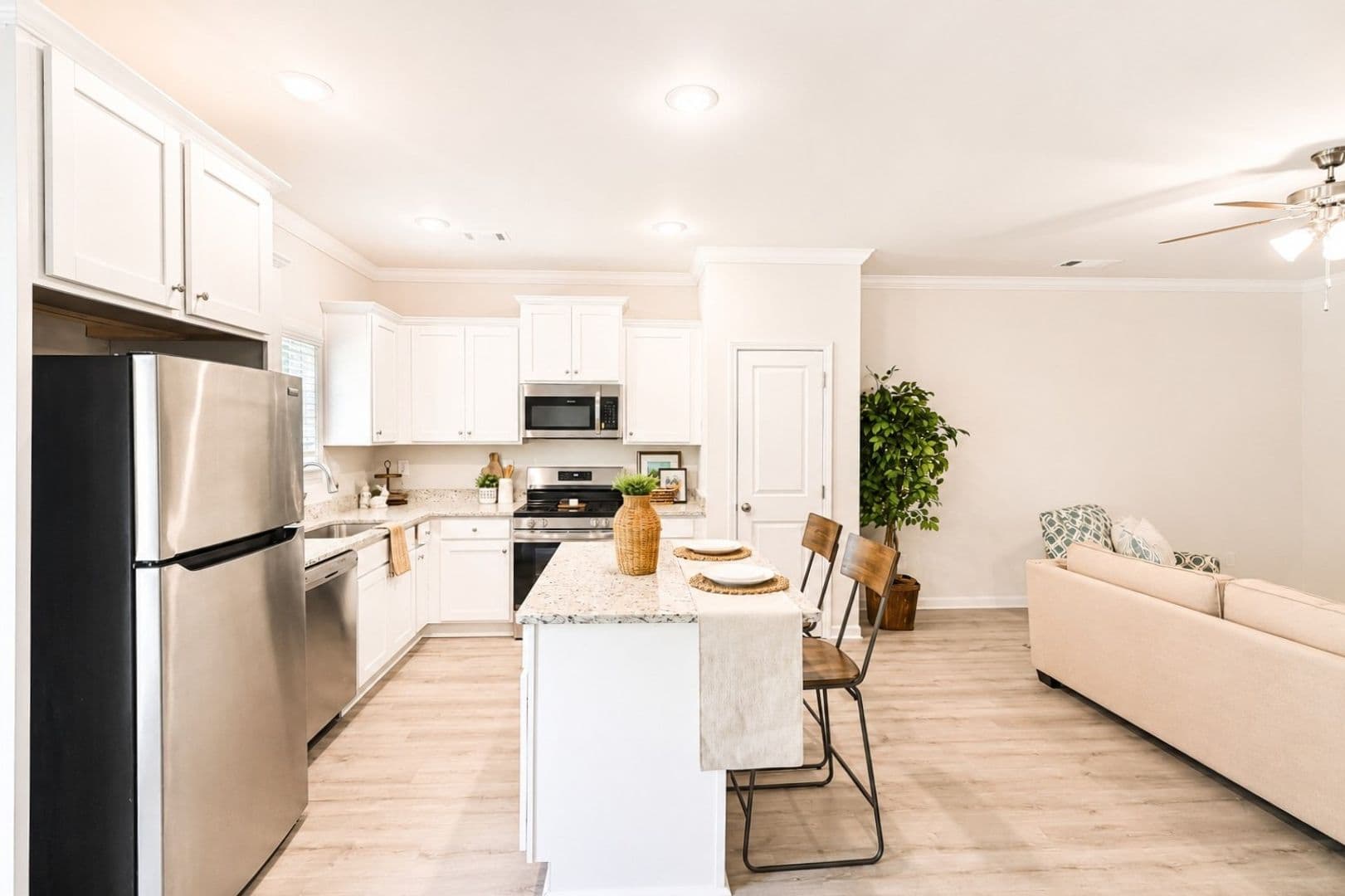 Cornelia Townhome: 201-E Harvest Ridge Lane